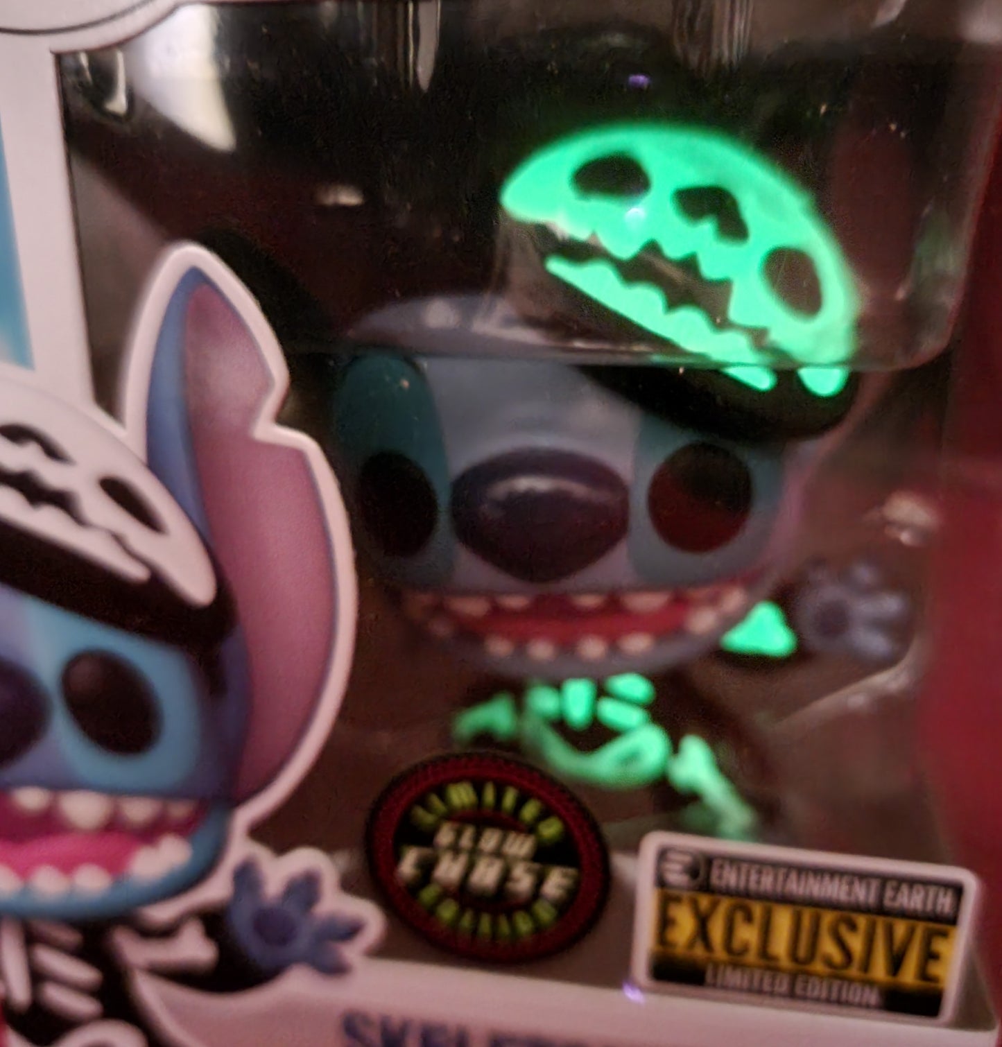 Skeleton stitch chase entertainment earth exclusive funko # 1234 (nib)