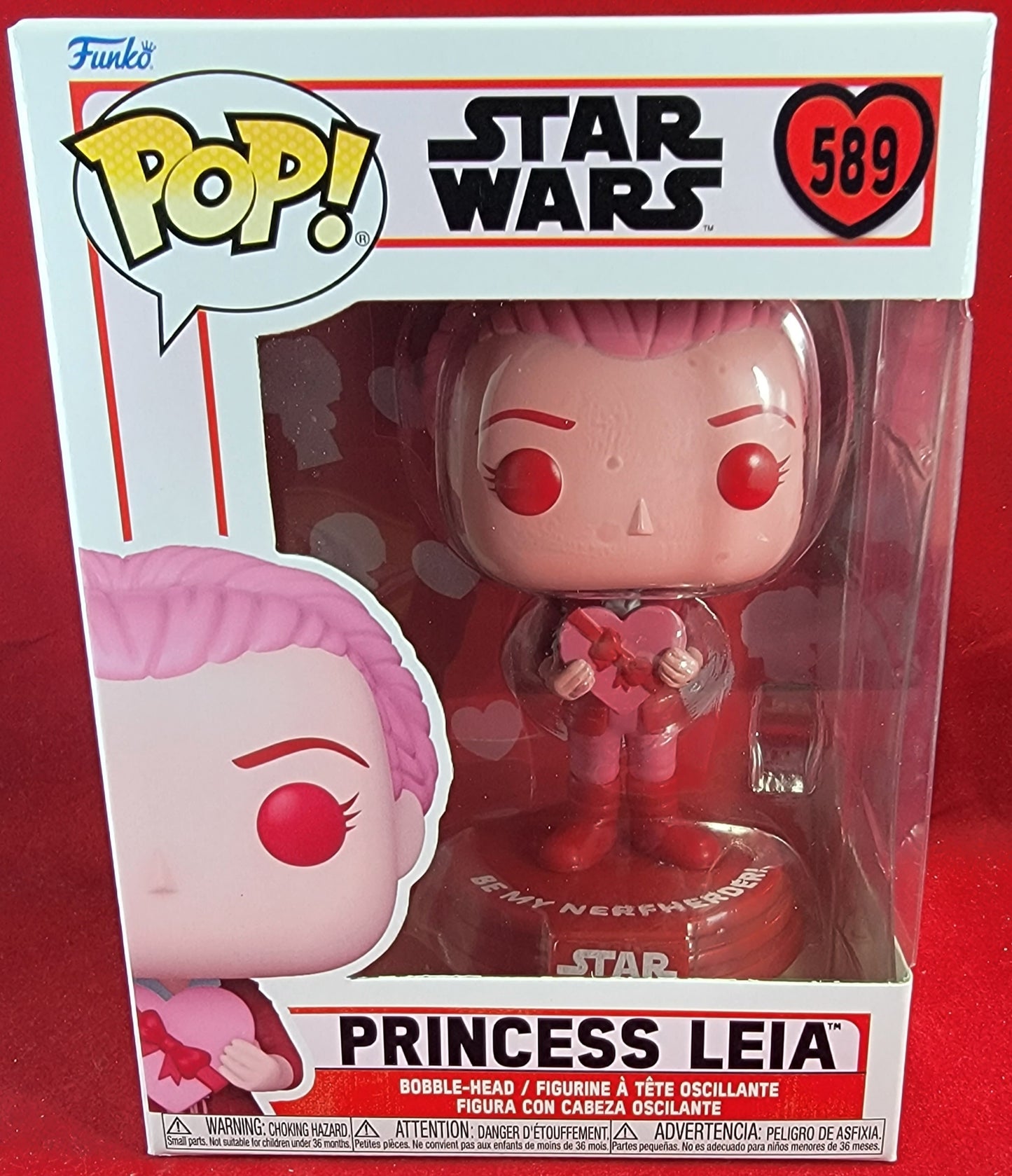Princess leia funko # 589 (nib)