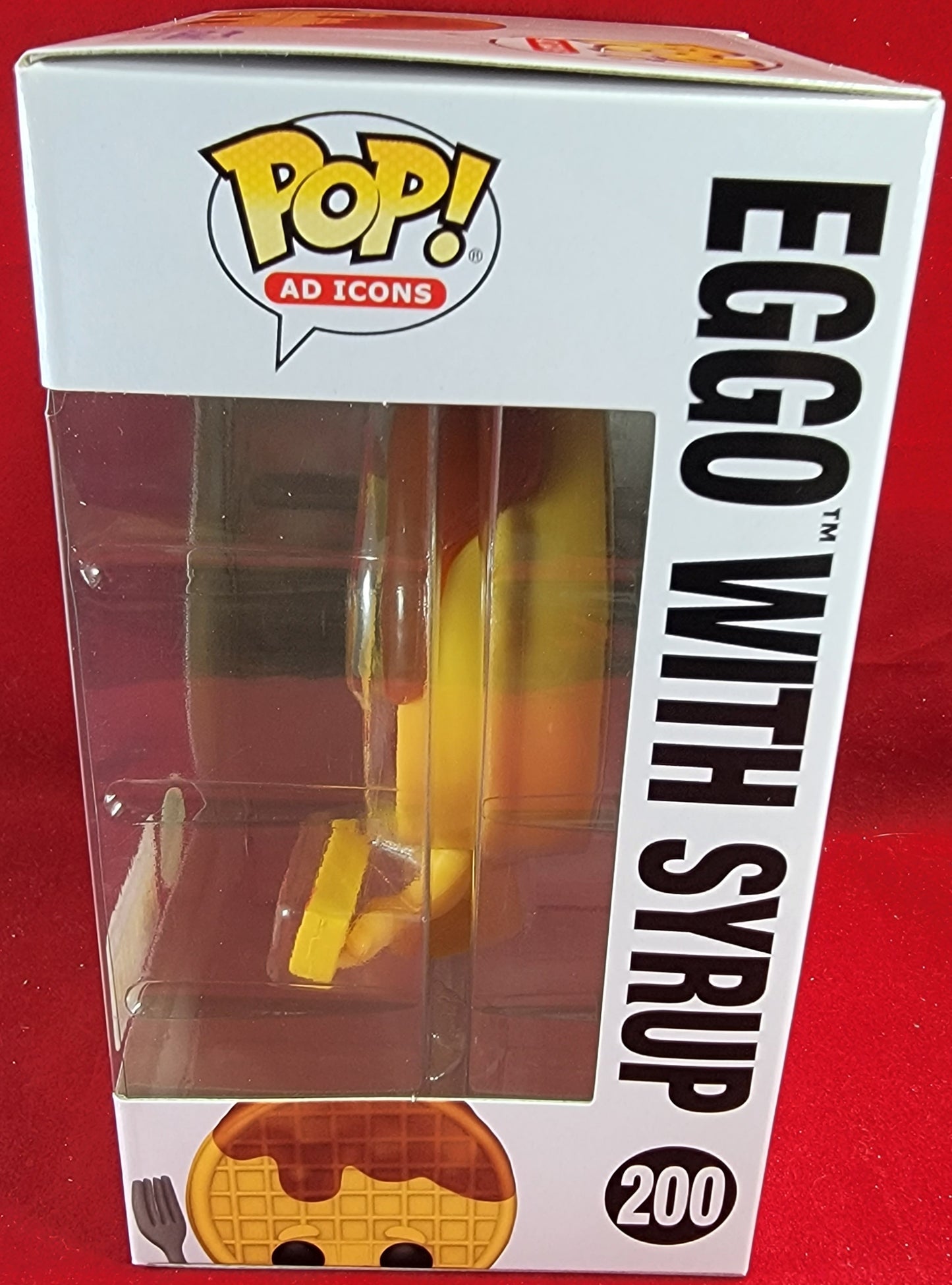 Eggo with syrup entertainment earth exclusive funko # 200 (nib)