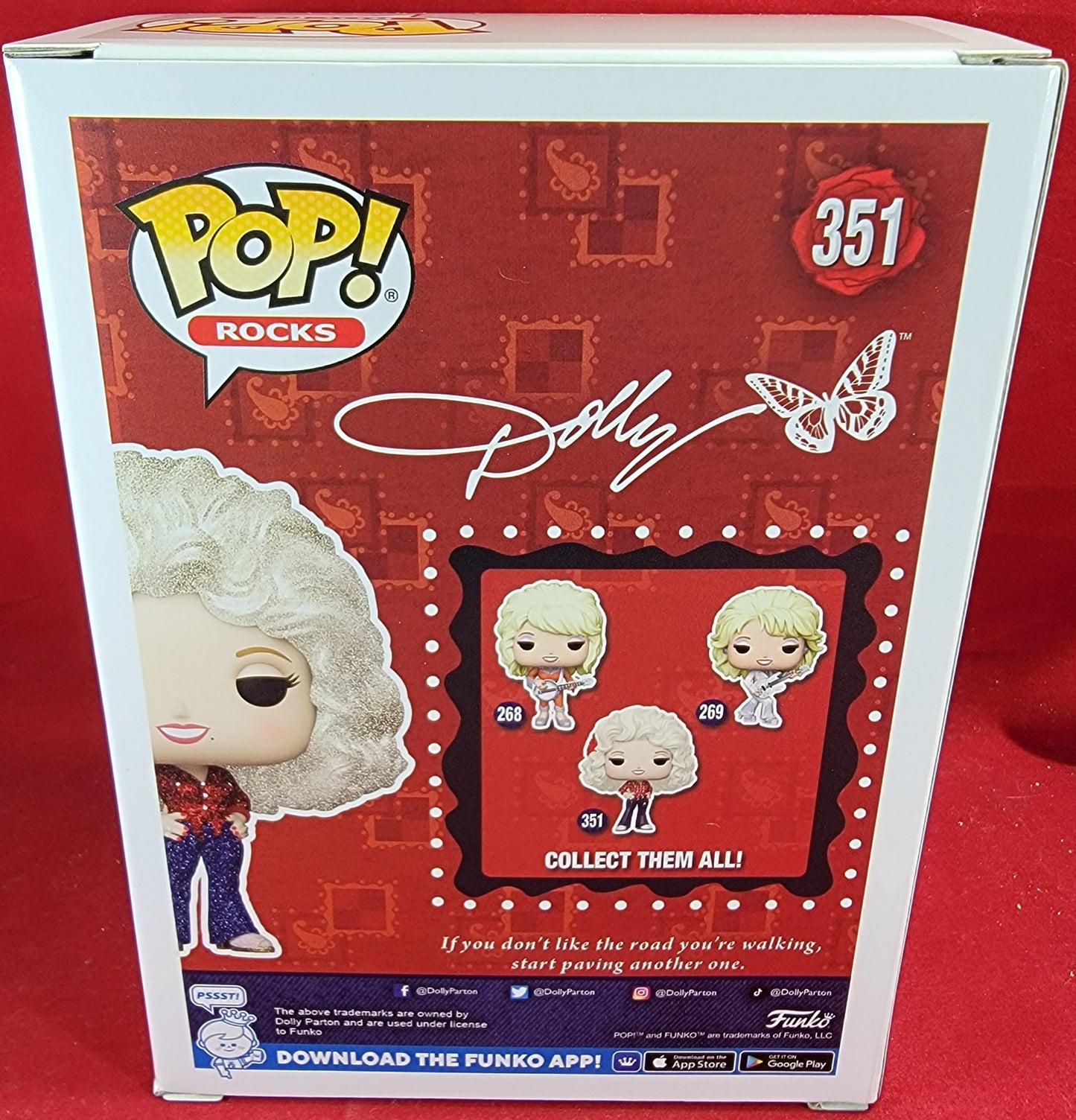 Dolly Parton entertainment earth exclusive # 351 (nib)