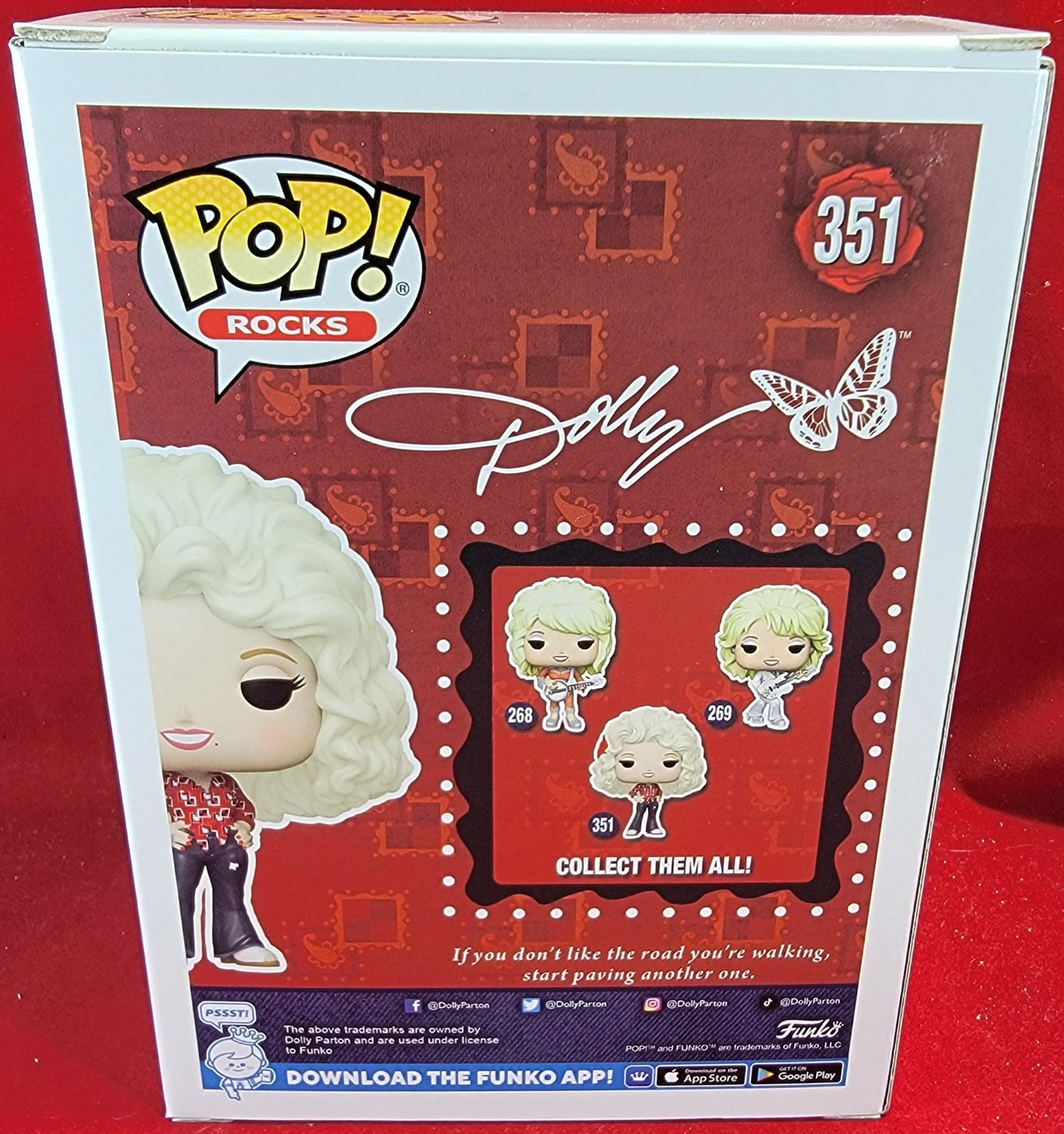 Dolly Parton entertainment earth exclusive # 351 (nib)