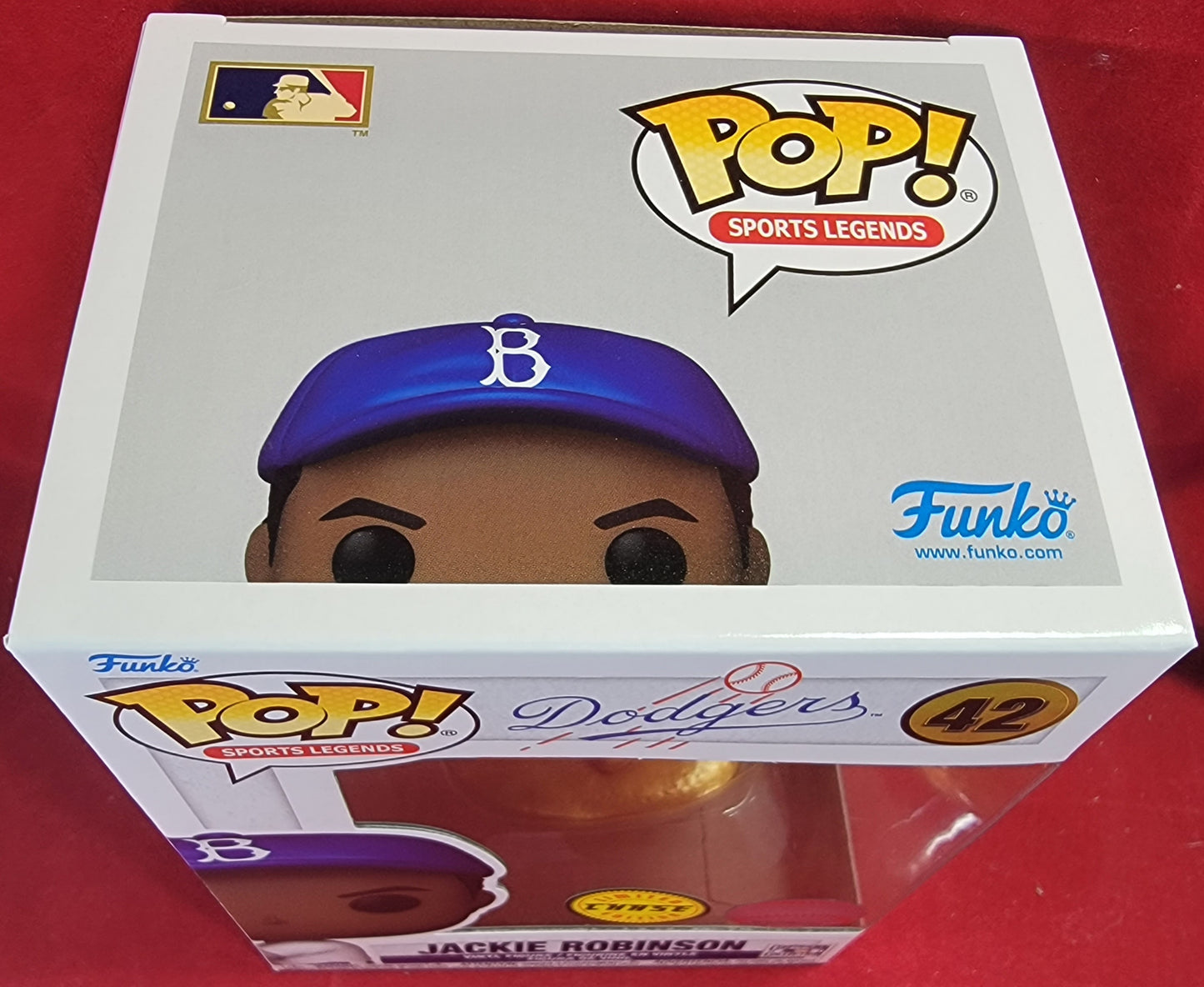 Jackie Robinson chase funko # 42 (nib)