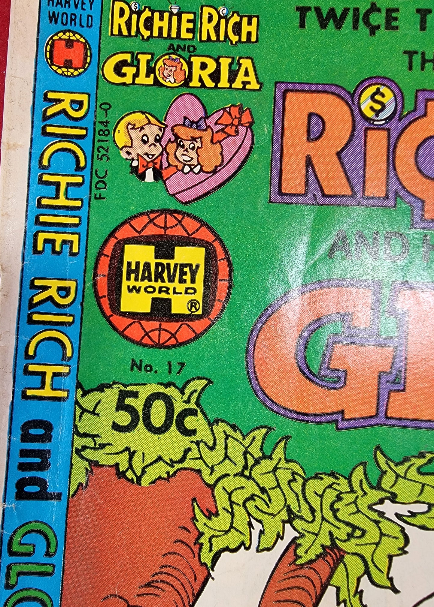 Richie rich and his best girlfriend Gloria # 17 comic (1980)