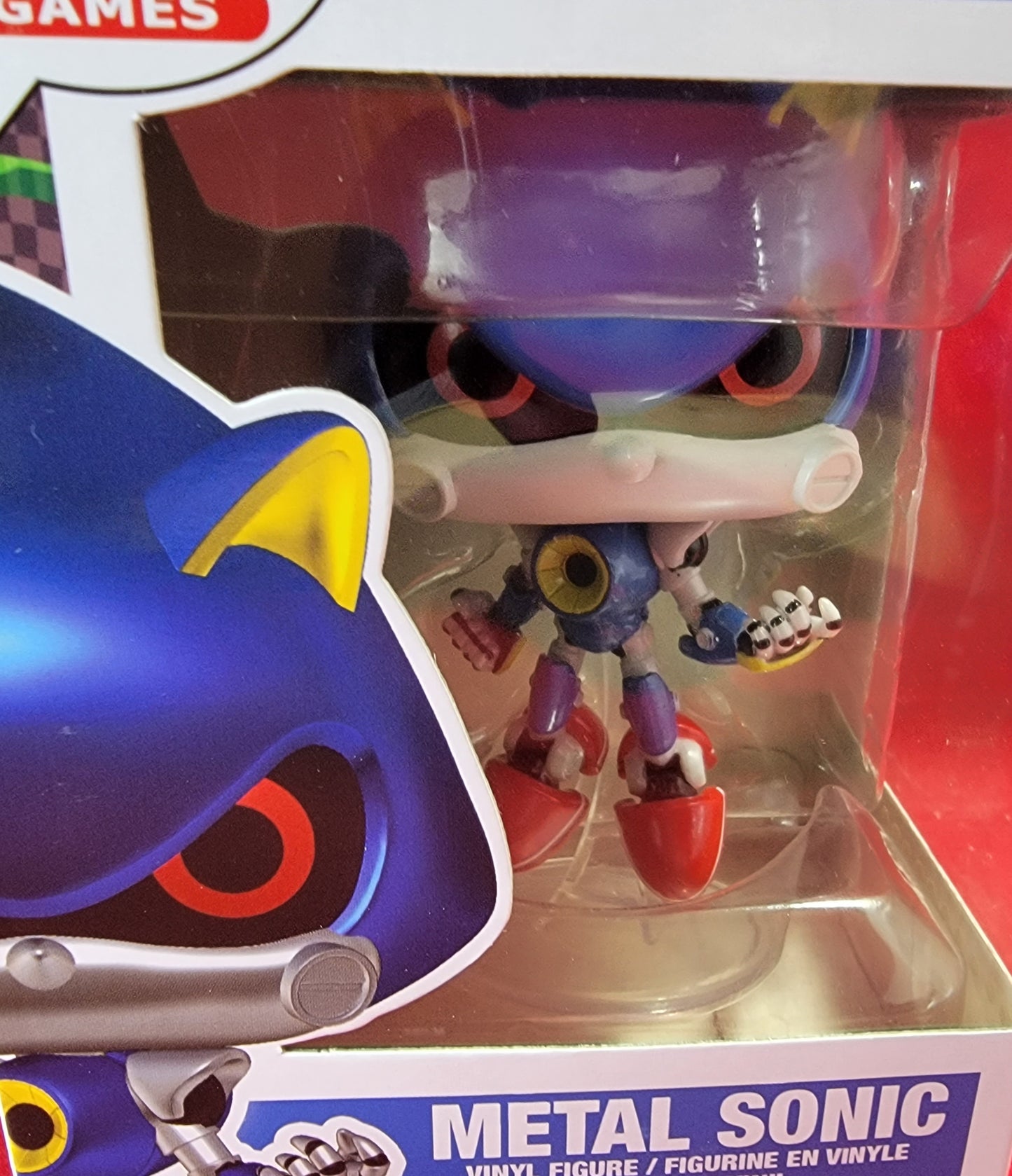 Metal sonic funko # 916 (nib) with pop protector