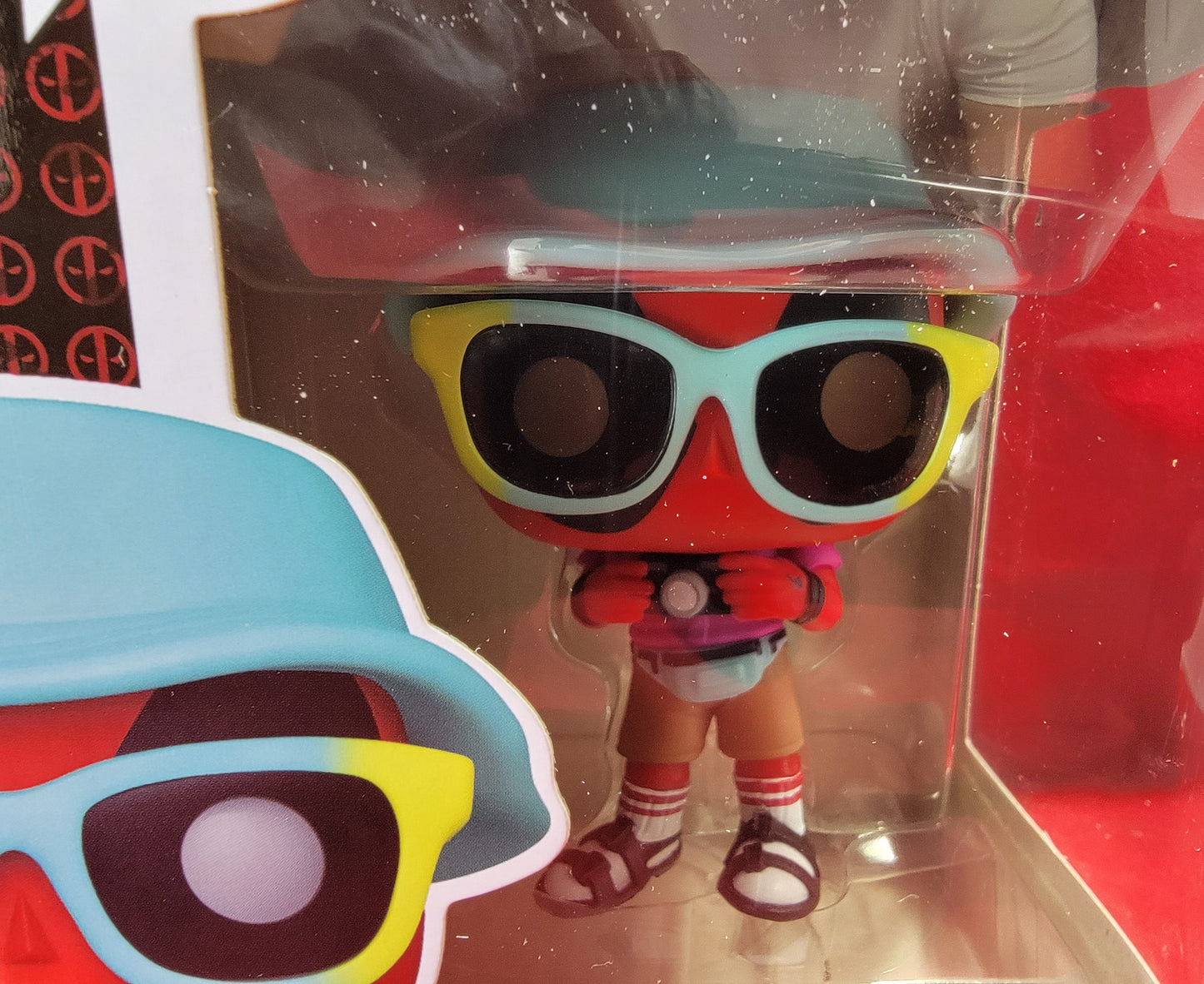 Tourist deadpool funko # 1345 (nib)
With pop protector