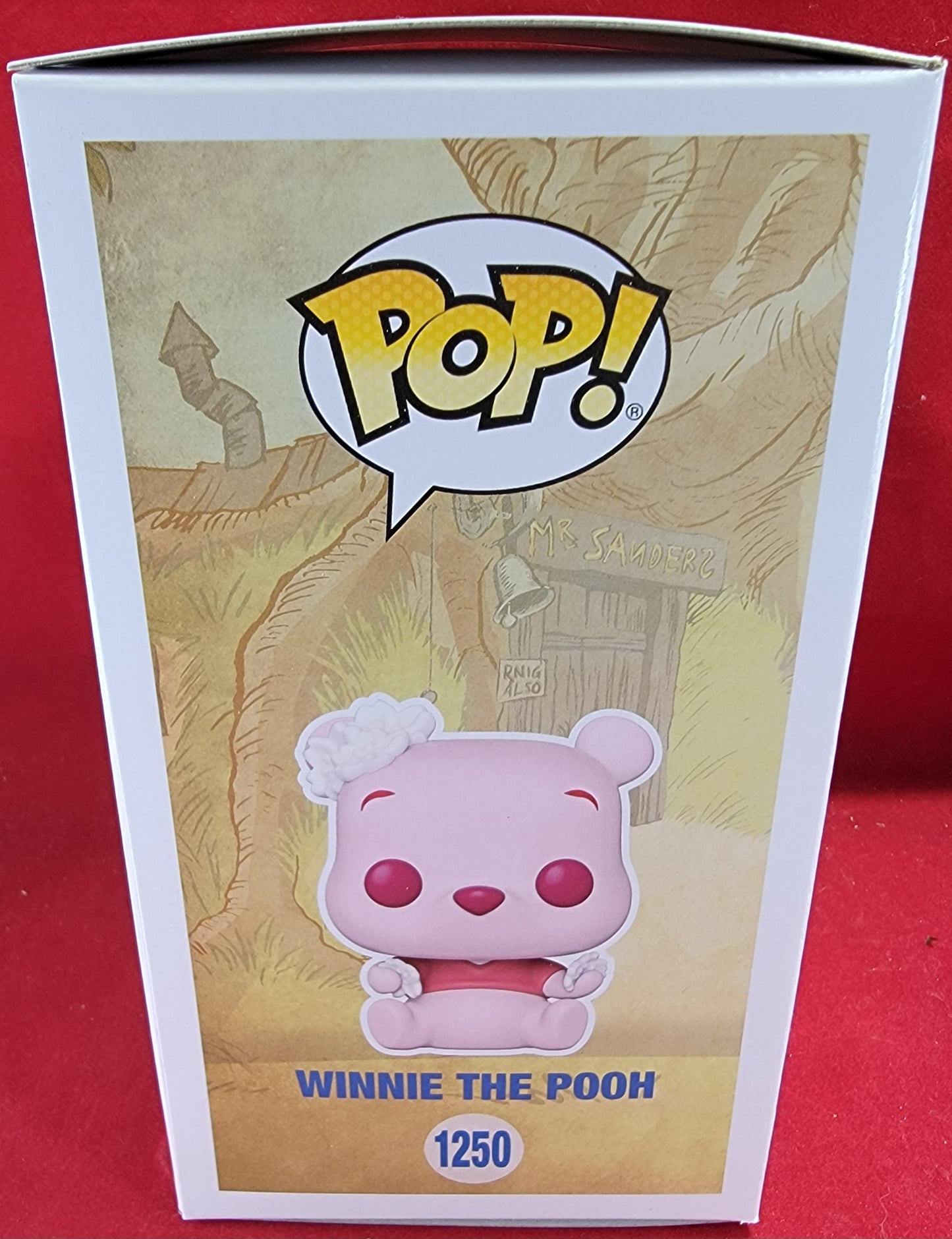 Winnie the pooh hot topic exclusive funko # 1250 (nib)
With pop protector