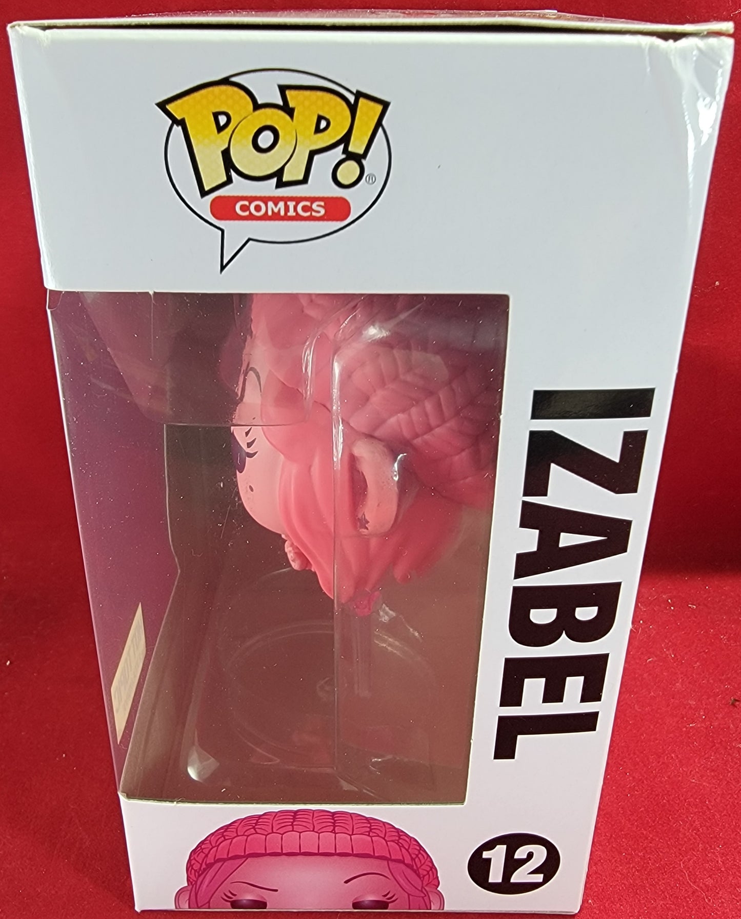 Izabel hot topic exclusive funko # 12 (nib) with pop protector