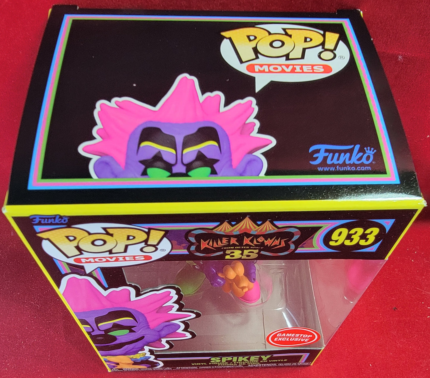 Spikey gamestop exclusive funko # 933 (nib)
With pop protector