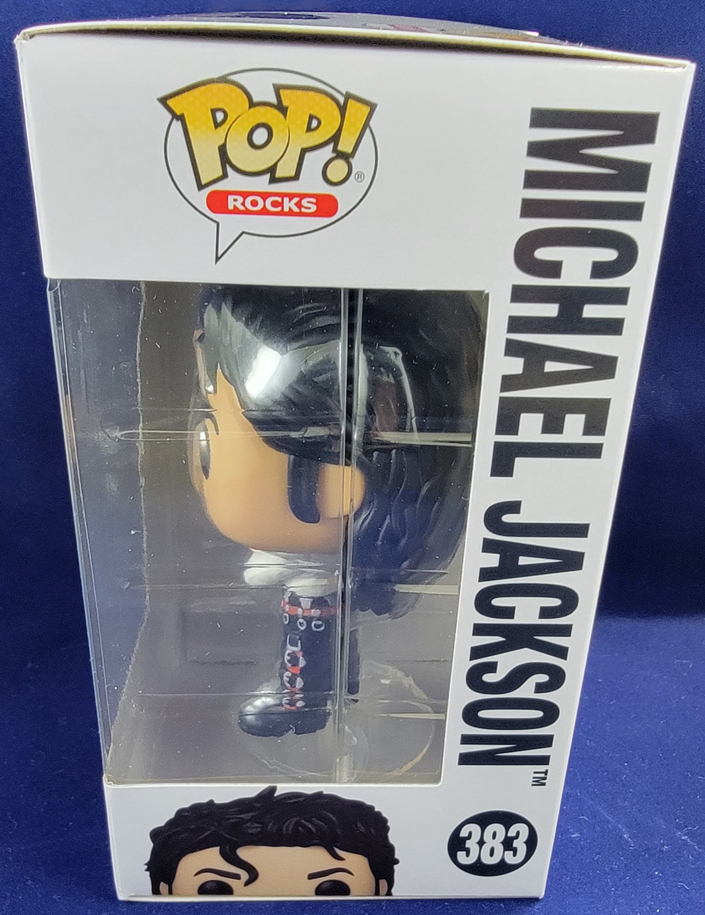 Michael jackson funko # 383 (nib)
With pop protector