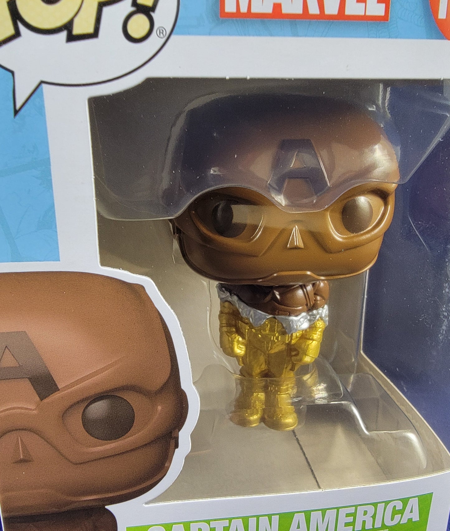 Captain America funko # 1332 (nib)
With pop protector