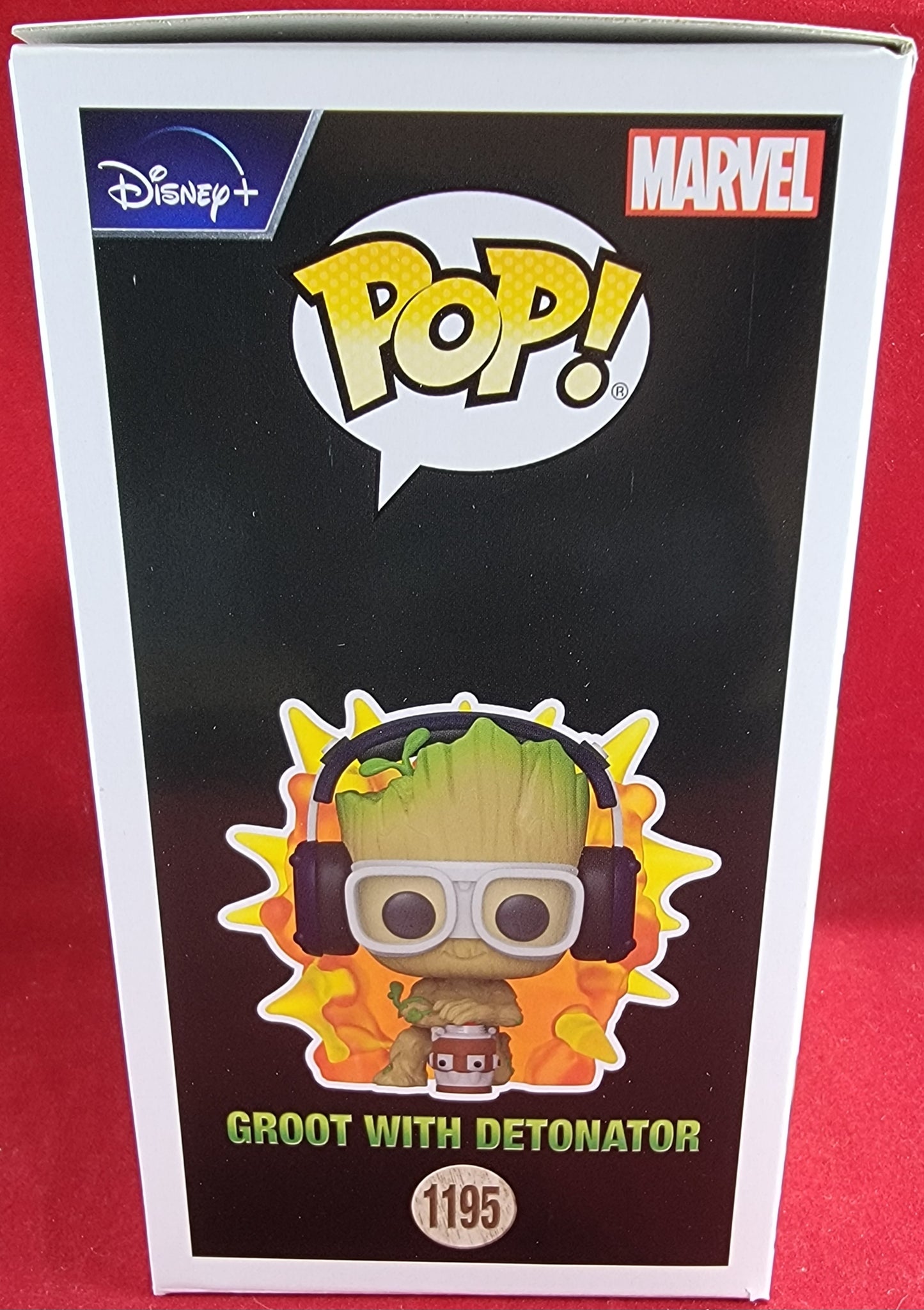 Groot with detonator funko # 1195 (nib)
With pop protector