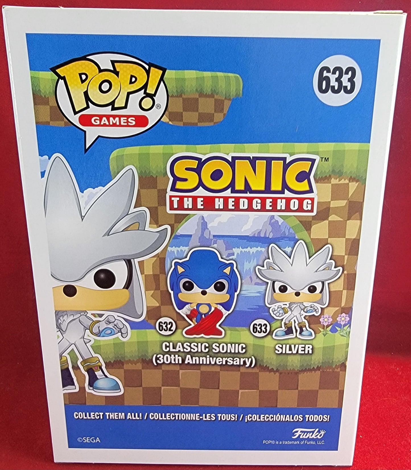 Silver hot topic exclusive funko # 633 (nib)
With pop protector