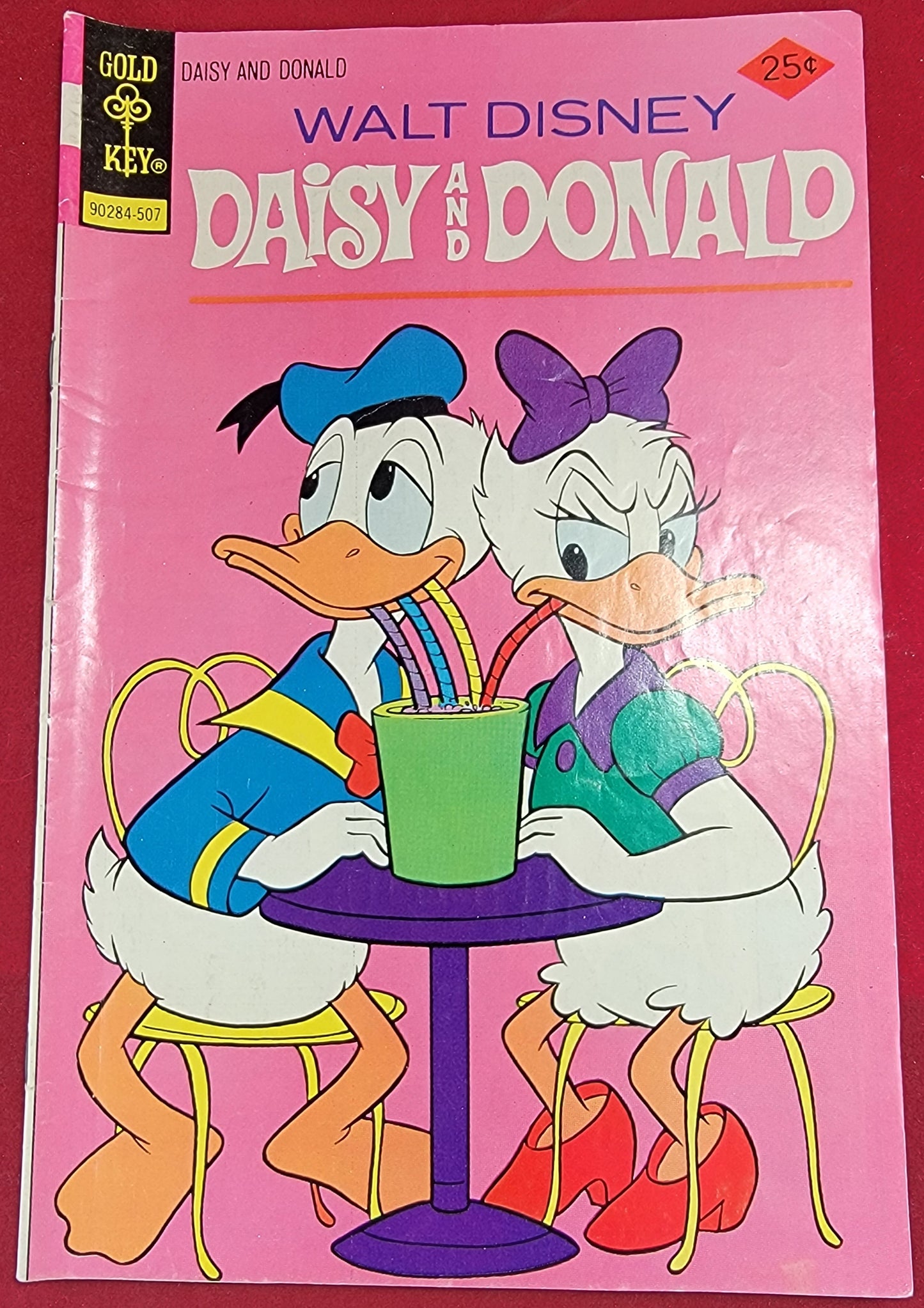 Walt disney no. 11 Daisy and Donald (1975) comic book bagged and boarded