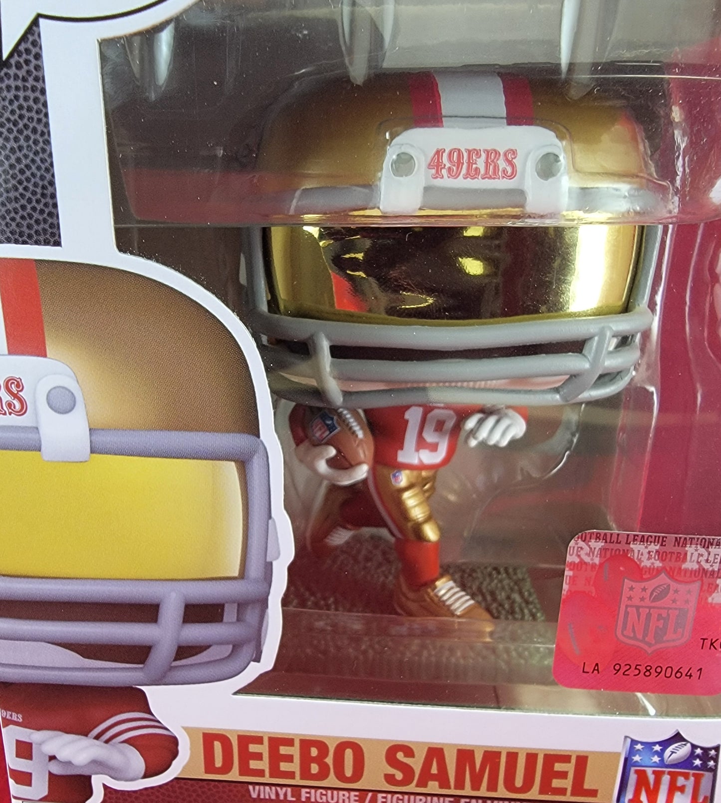 Deebo Samuel funko # 236 (nib)
With pop protector