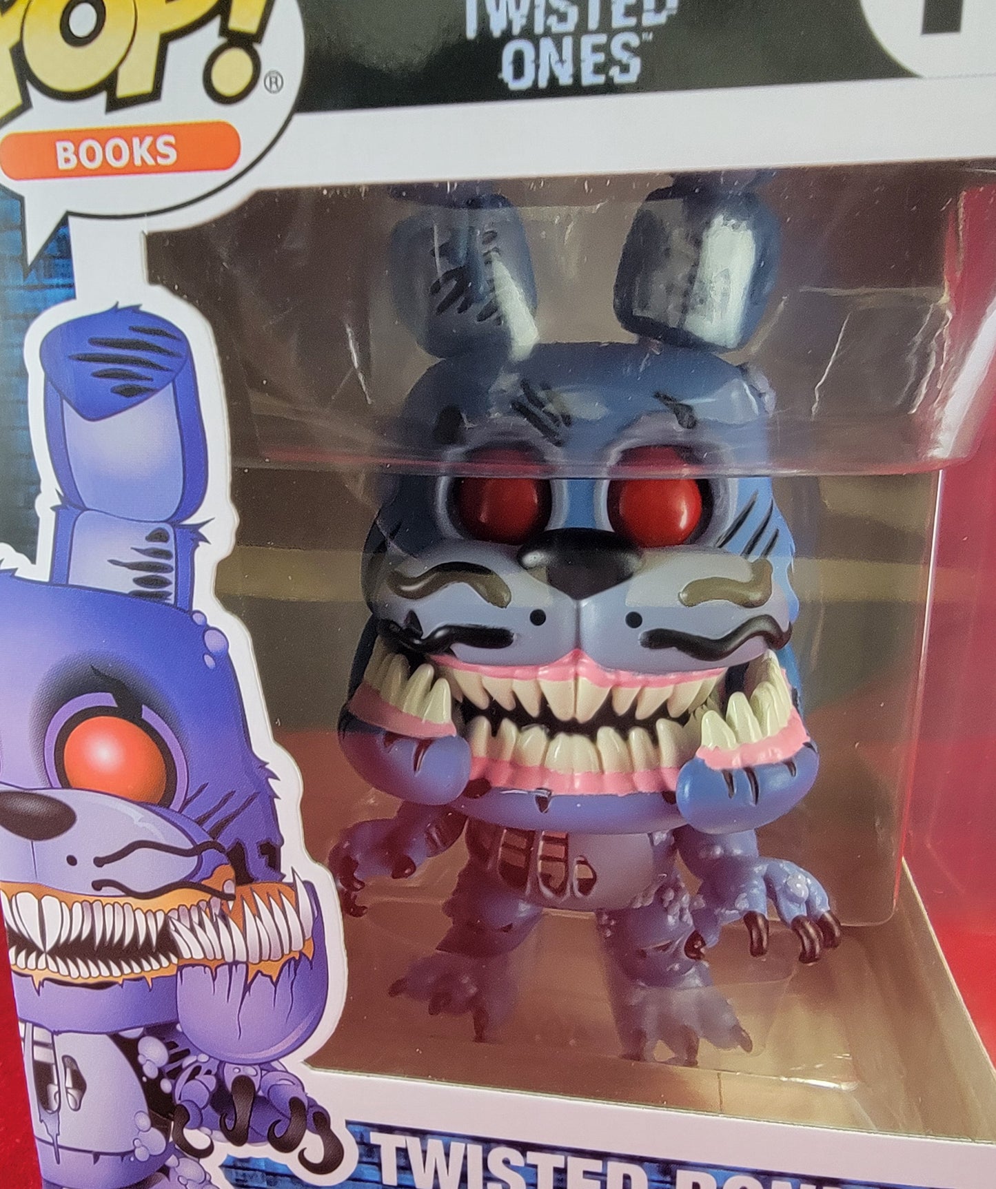Twisted Bonnie funko # 17 (nib)
With pop protector