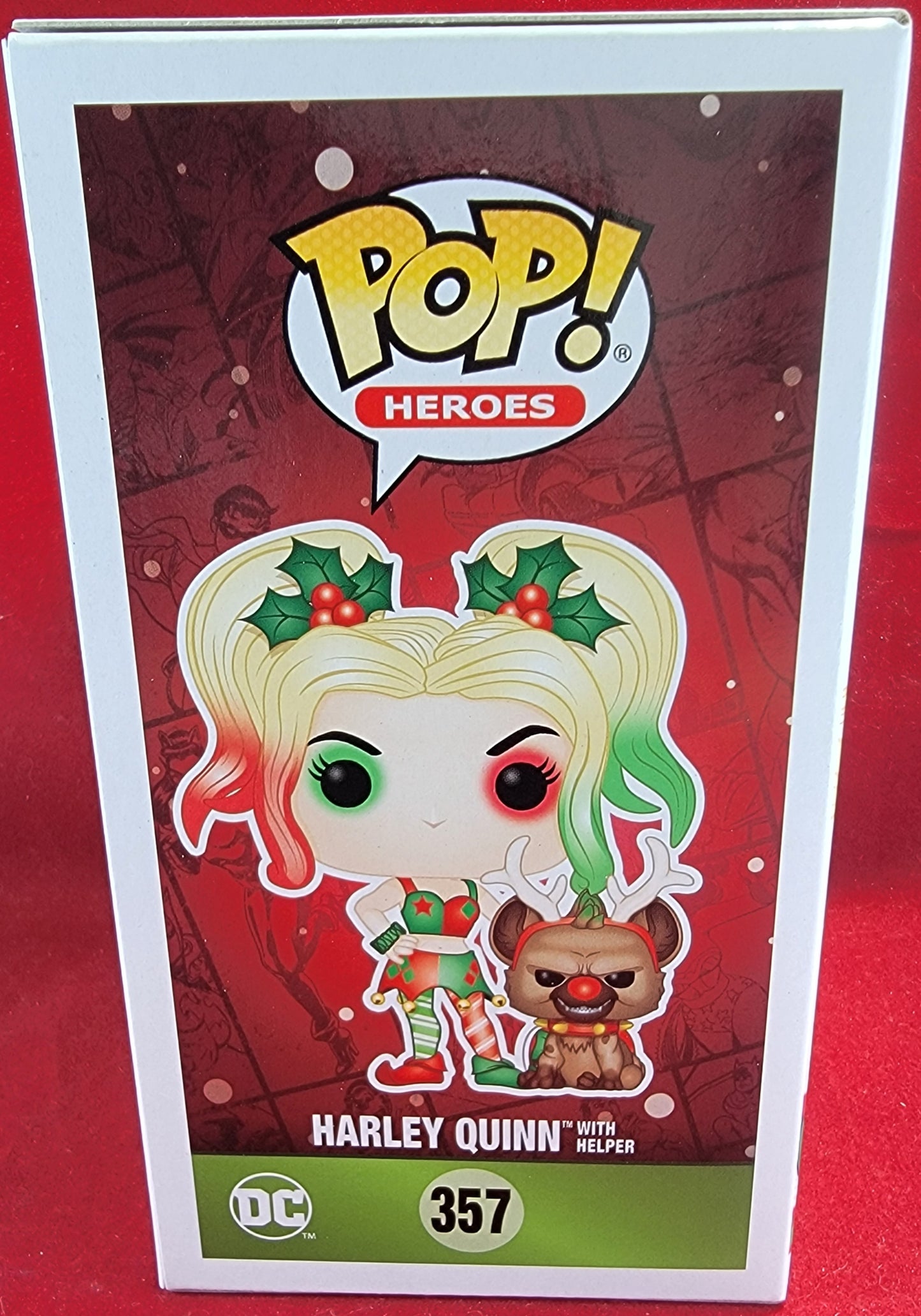 Harley quinn with helper funko # 357 (nib)
With pop protector