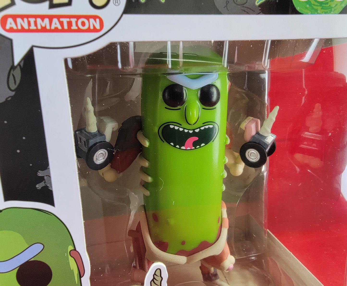 Pickle rick funko # 333 (nib)
With pop protector