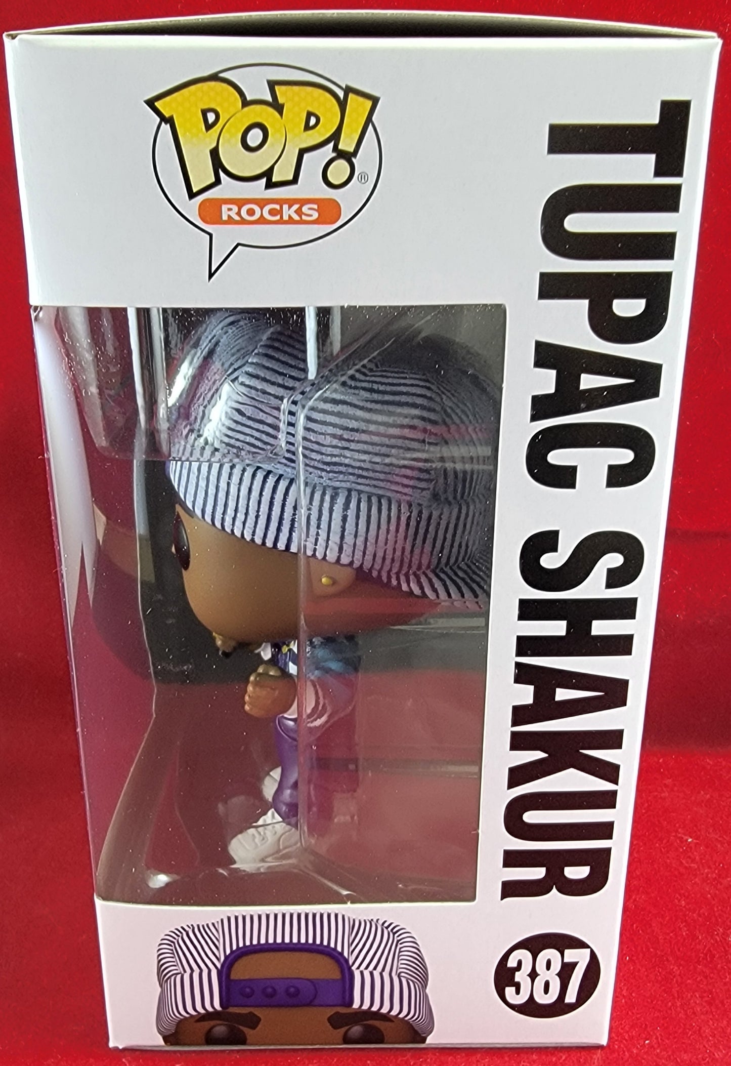 Tupac shakur funko # 387 (nib)
With pop protector