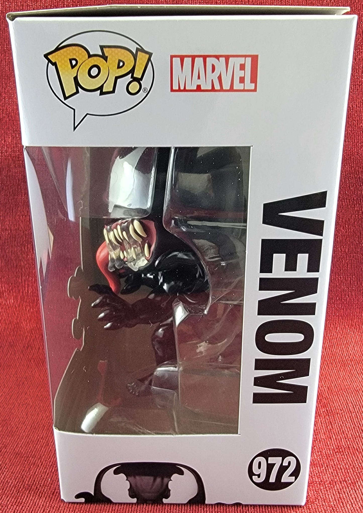 Venom spider-man 2 funko # 972 (nib)
With pop protector