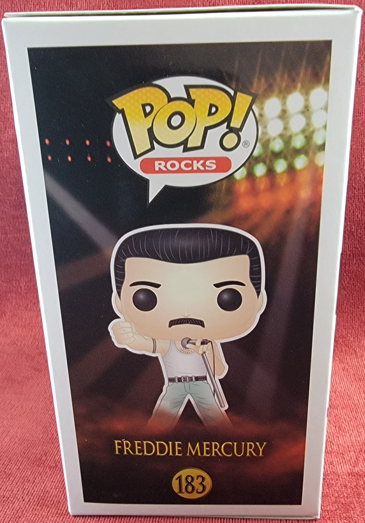 Freddie mercury funko # 183 (nib)
With pop protector