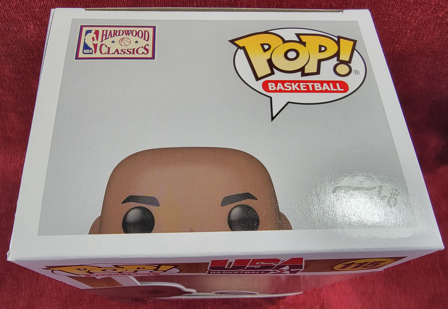 Michael Jordan foot locker exclusive funko # 115 (nib)
With pop protector