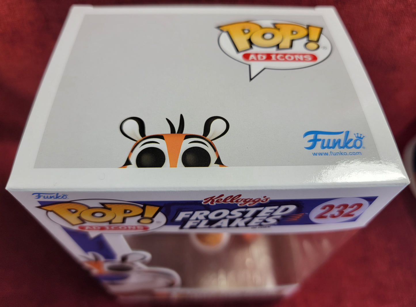 Tony the tiger funko # 232 (nib)
With pop protector