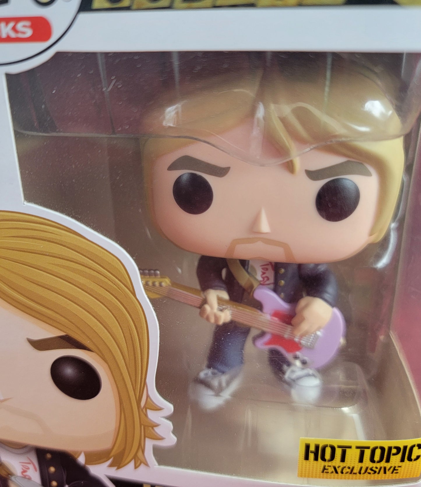 Kurt cobain hot topic exclusive 66 (nib)