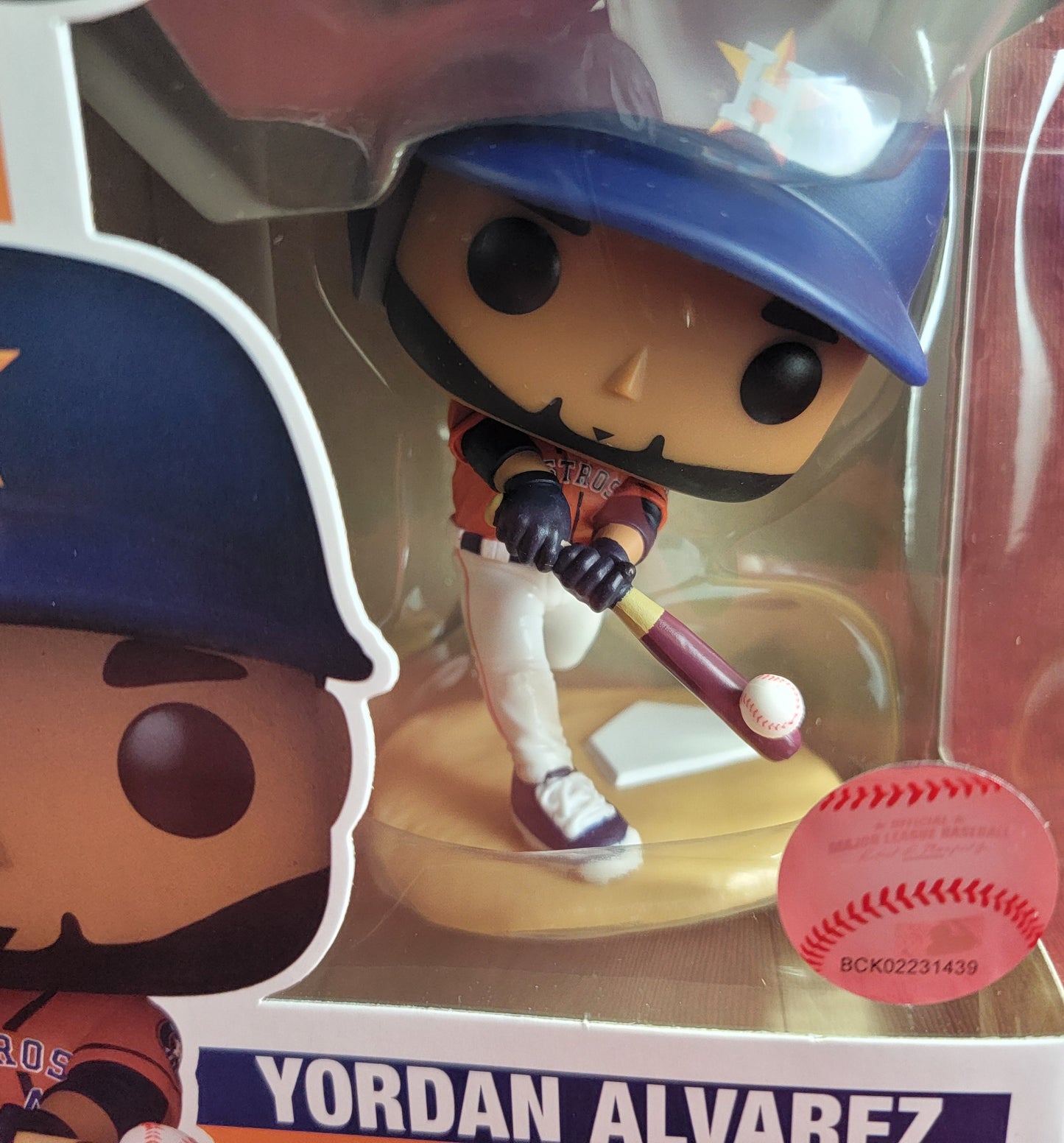 Yordan Alvarez funko # 89 (nib)
With pop protector