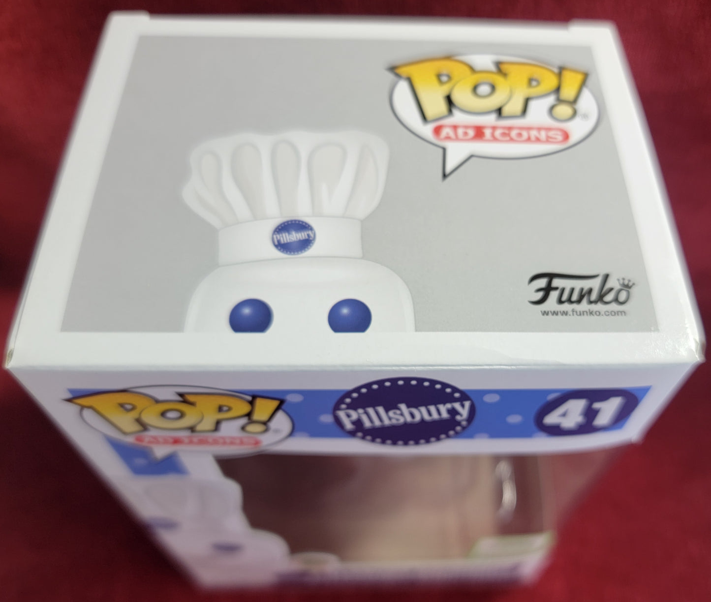 Pillsbury doughboy 2019 spring convention funko # 41 (nib)
With pop protector