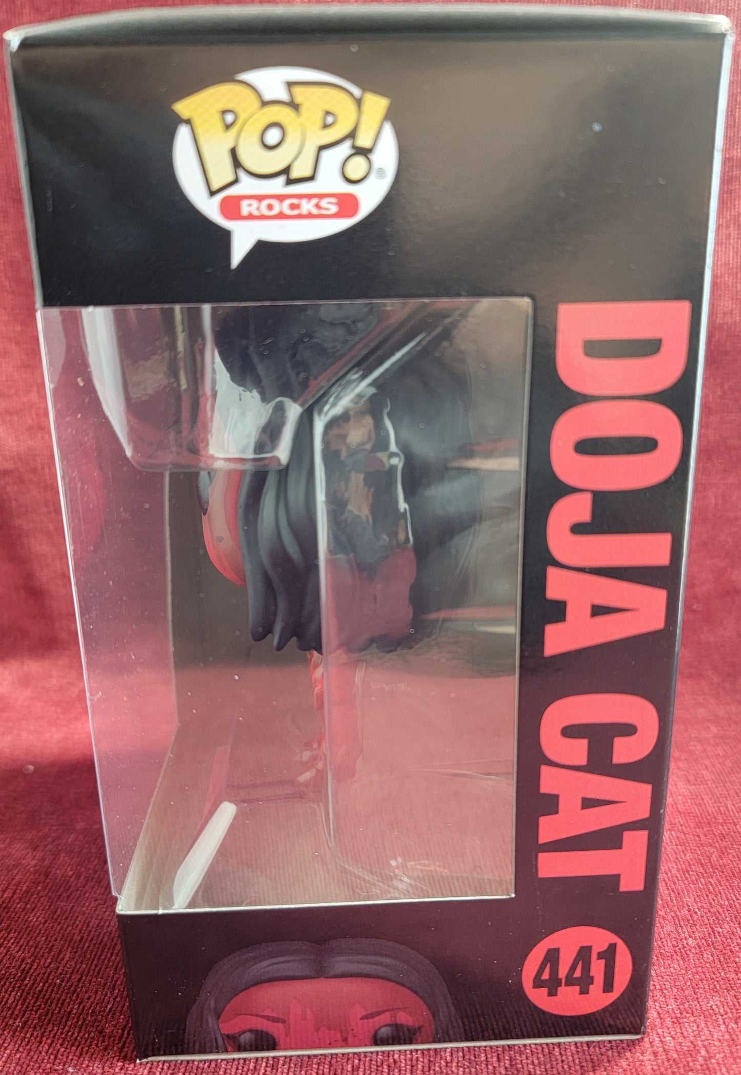 Doja cat funko # 441 (nib)
With pop protector