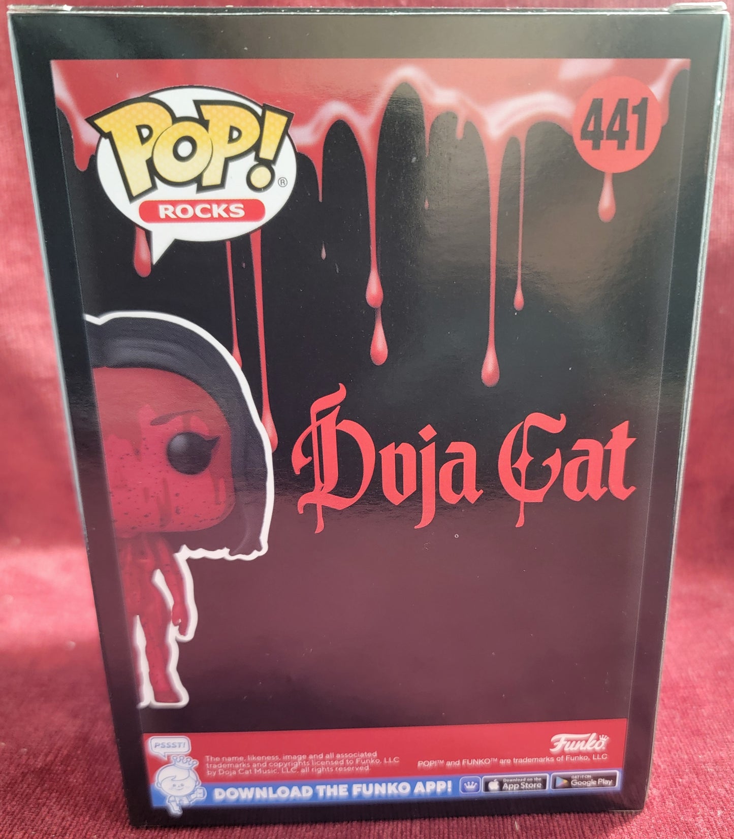Doja cat funko # 441 (nib)
With pop protector