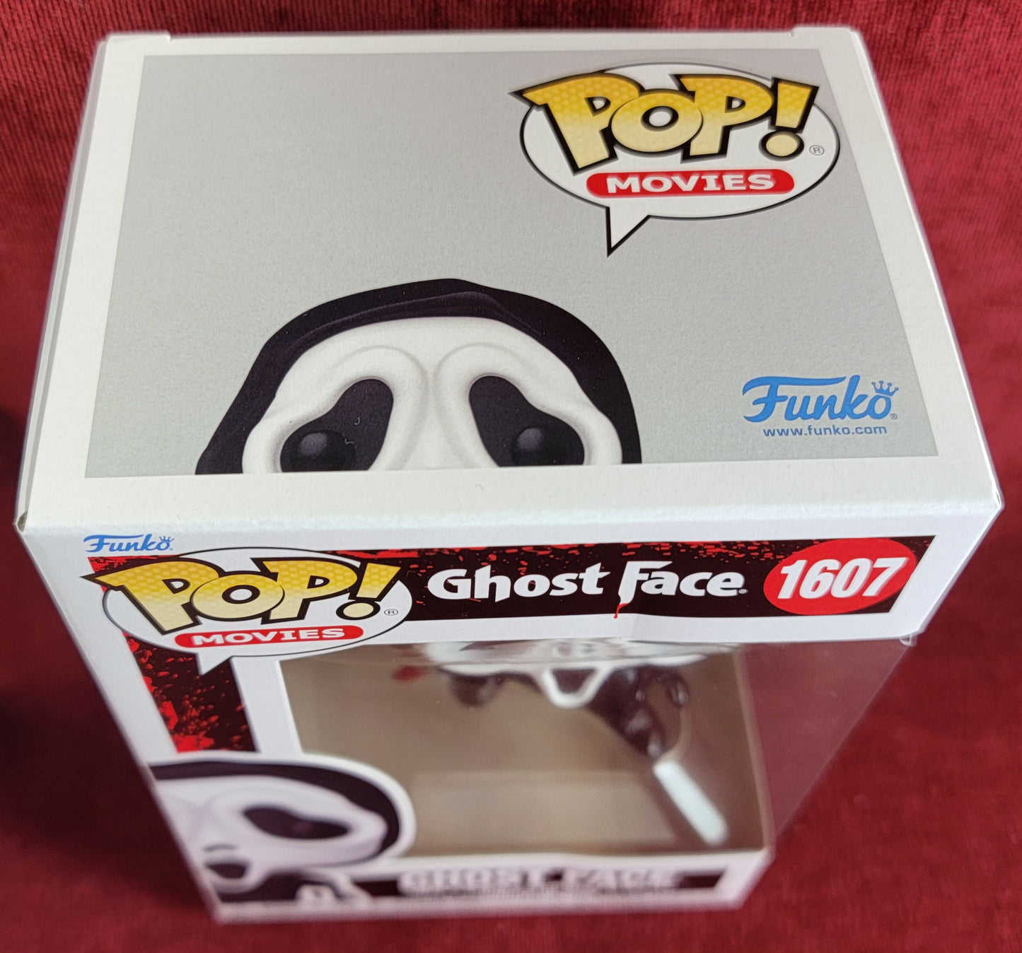 Ghost face funko # 1607 (nib)
With pop protector