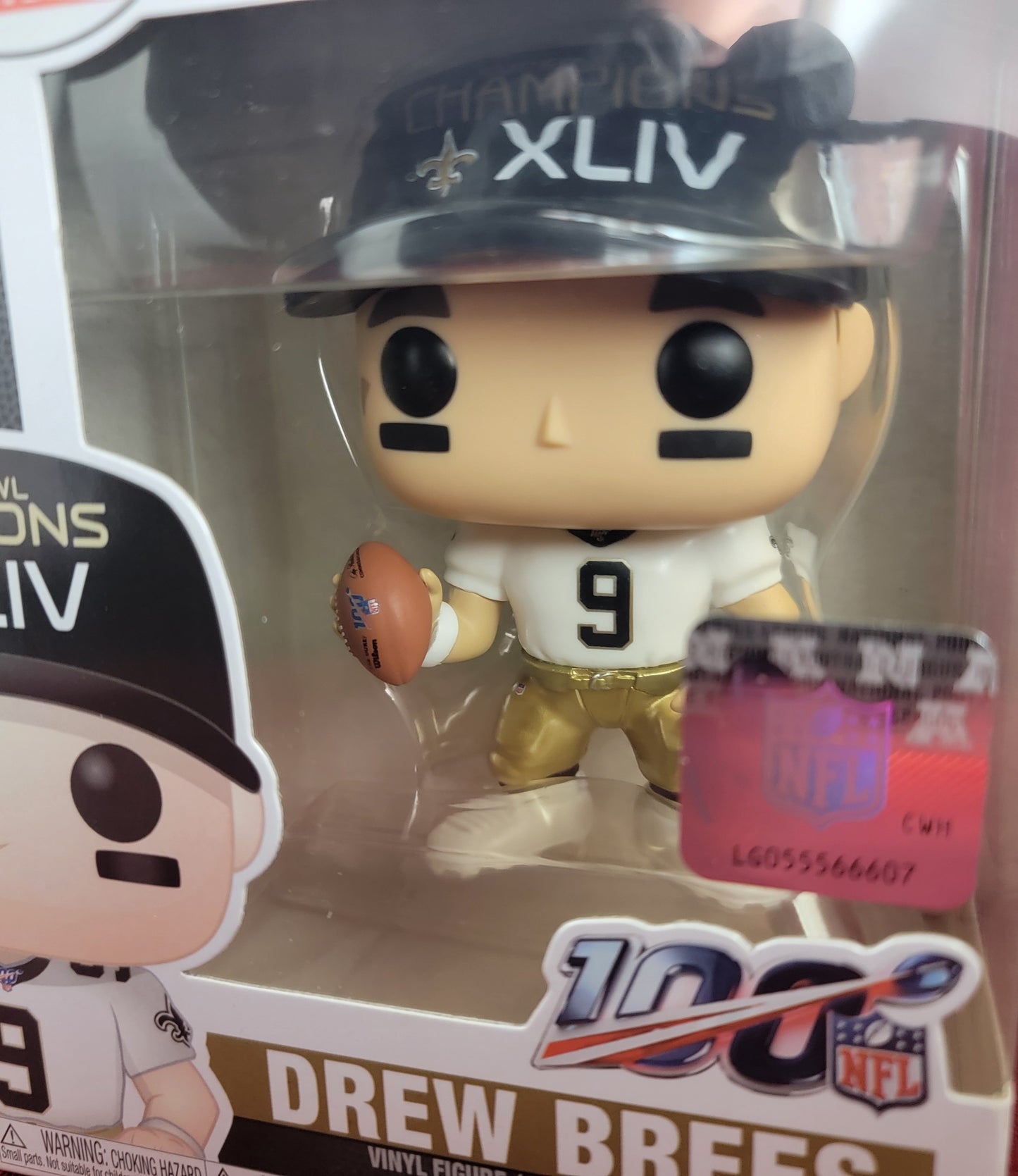 Drew Brees funko # 138 (nib)
With pop protector