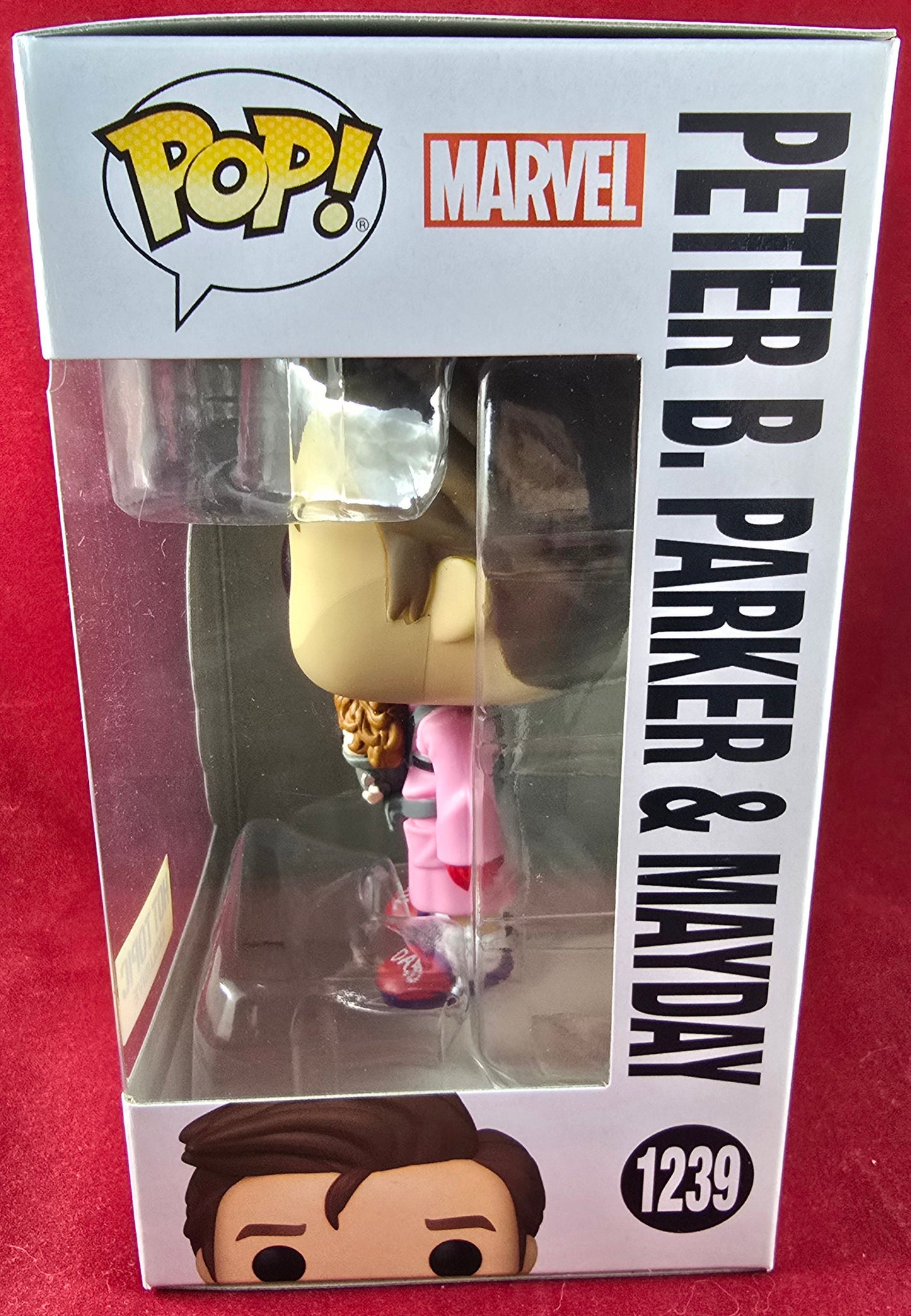 Peter b. Parker & Mayday hot topic exclusive funko # 1239 (nib) With pop protector