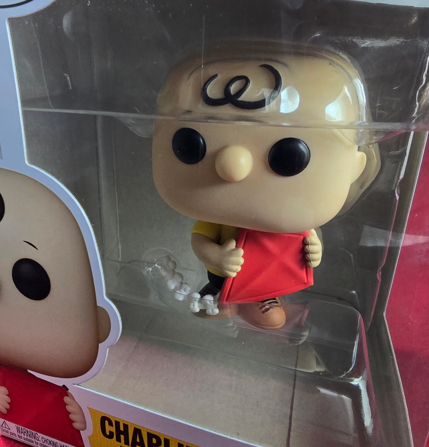 Charlie Brown with Kite funko # 1678 (nib) With pop protector