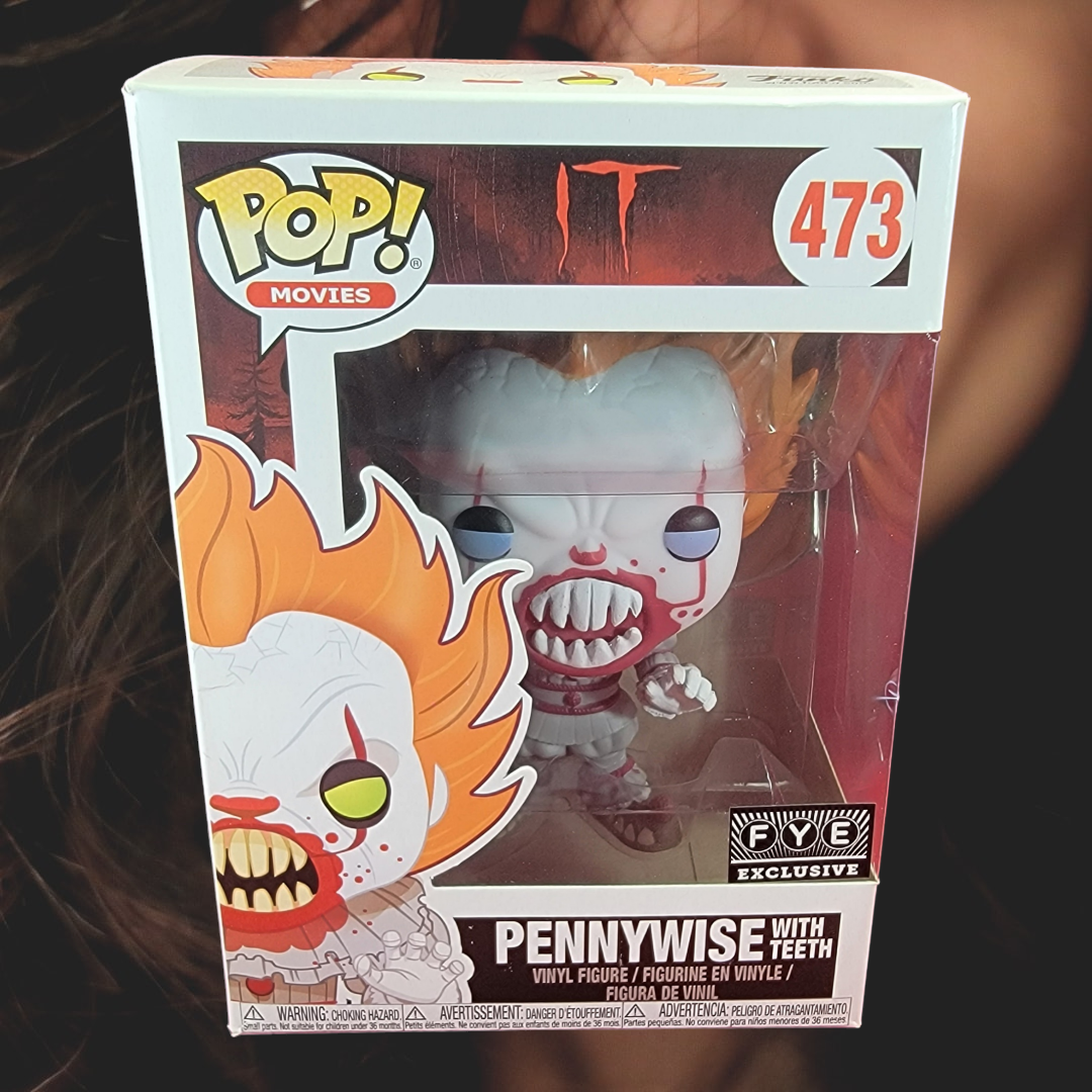 Pennywise with teeth fye exclusive funko # 473 (nib)