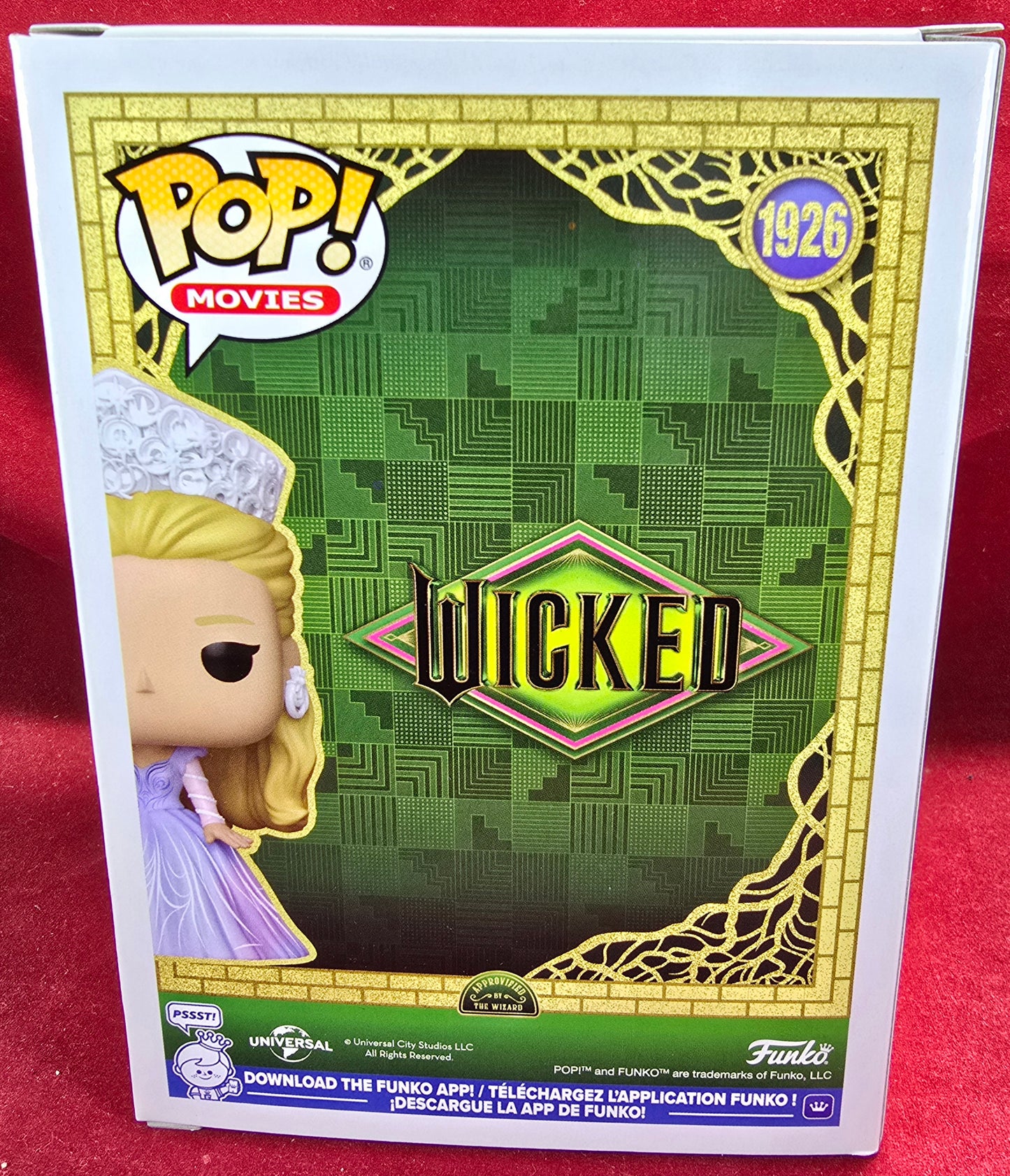 Glinda in blue gown funko # 1926 (nib) with pop protector