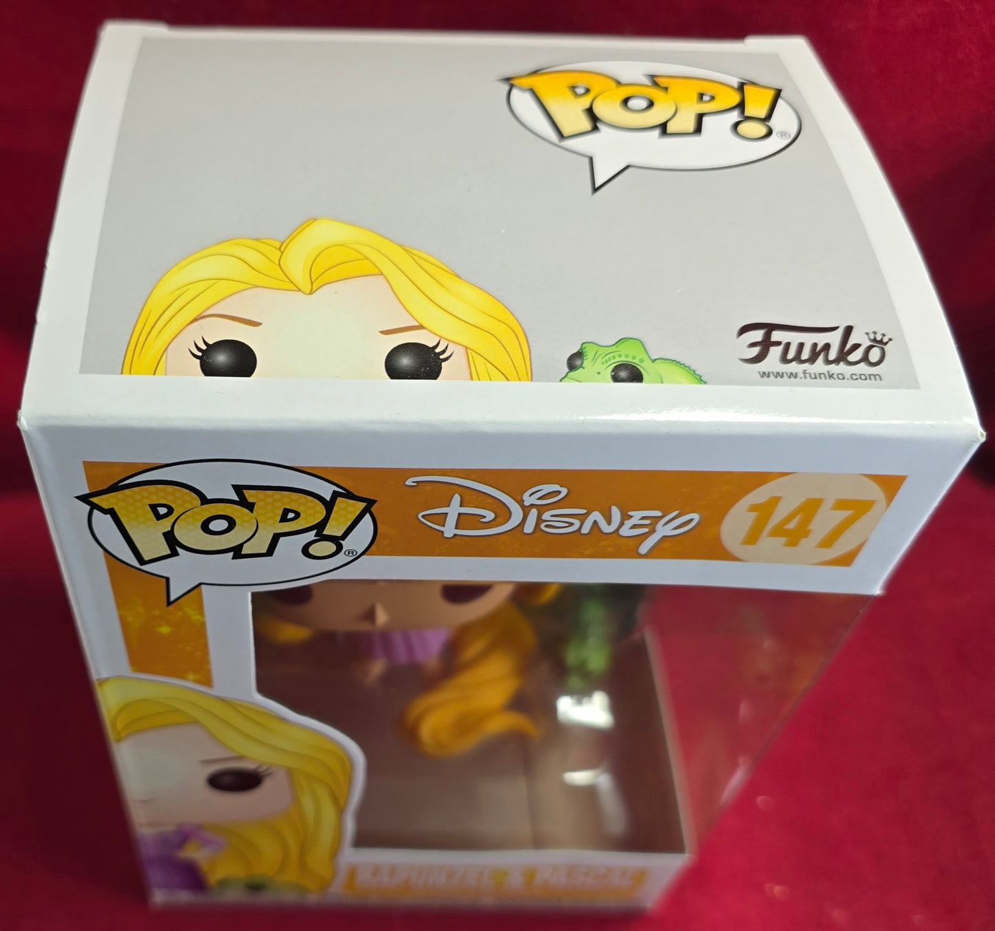 Rapunzel & Pascal funko # 147 (nib) With pop protector