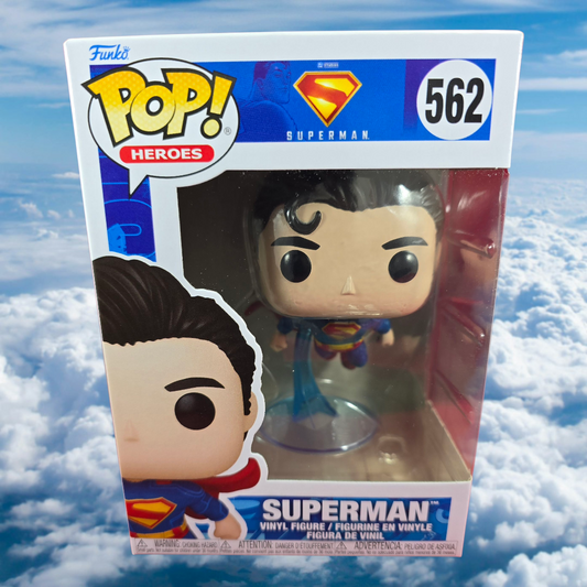 Superman funko # 562 (nib) With pop protector