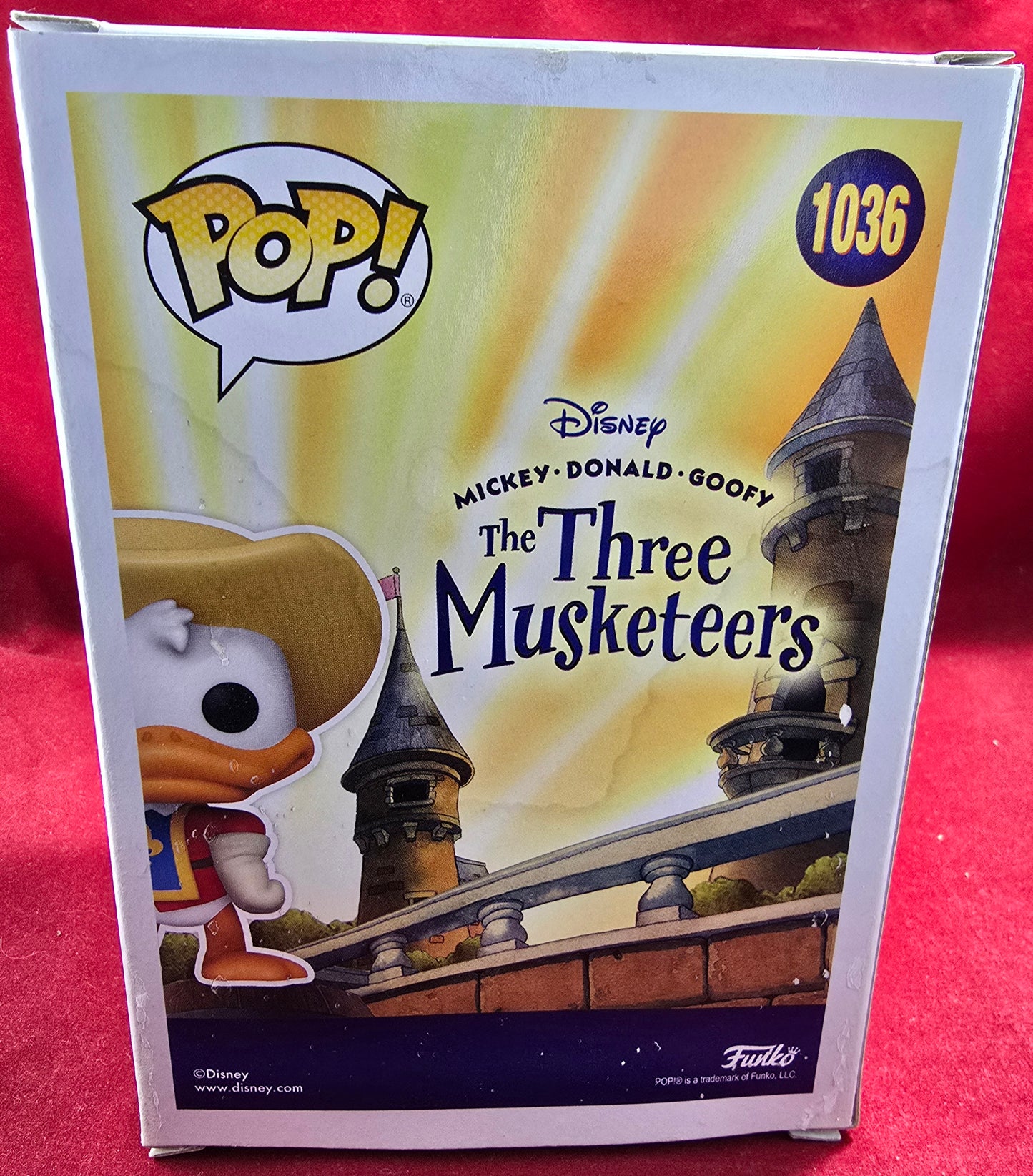 Three musketeers Donald duck funko # 1036 (nib)