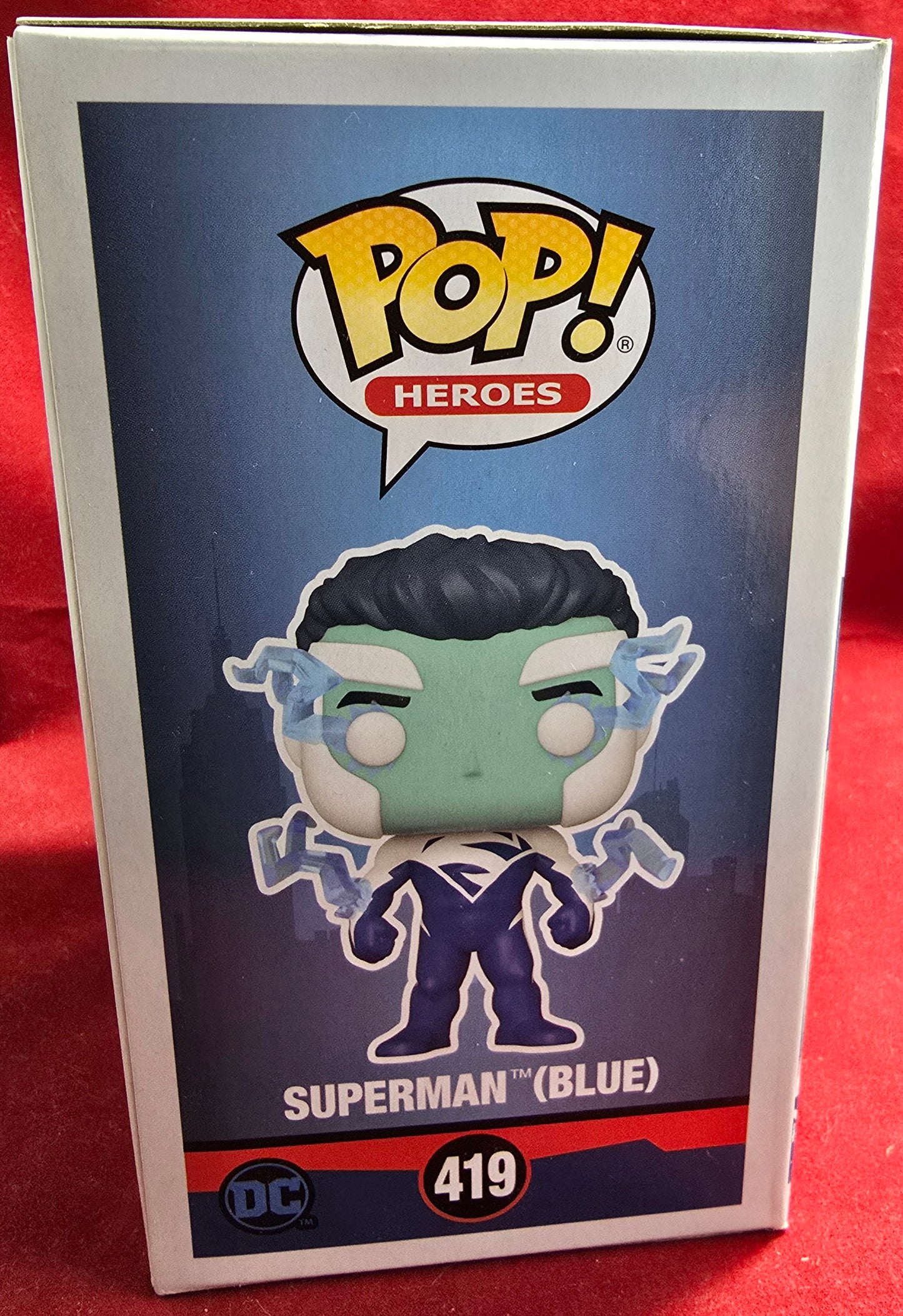 Superman (blue) 2021 fall convention funko # 419 (nib) With pop protector