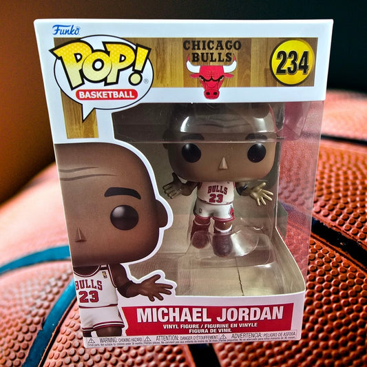 Funko Pop! Vinyl: Michael Jordan # 234 (Nib)
With pop protector