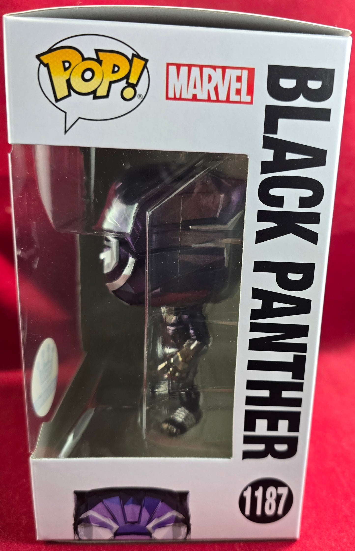 Black panther funko exclusive # 1187 (nib) With pop protector