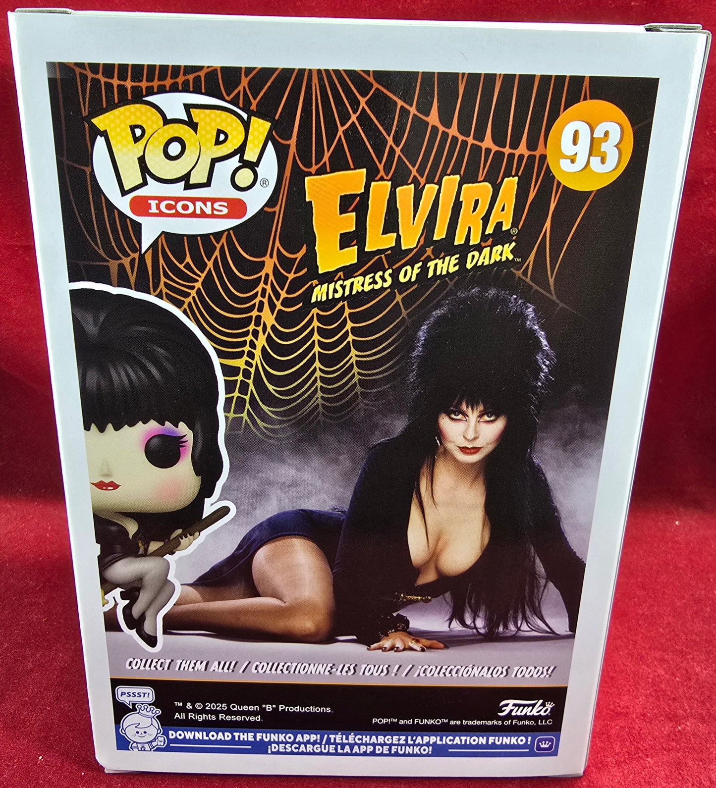Elvira funko # 93 (nib) With pop protector