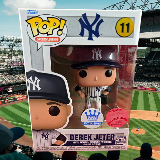 Derek Jeter funko exclusive # 11 (nib) With pop protector
