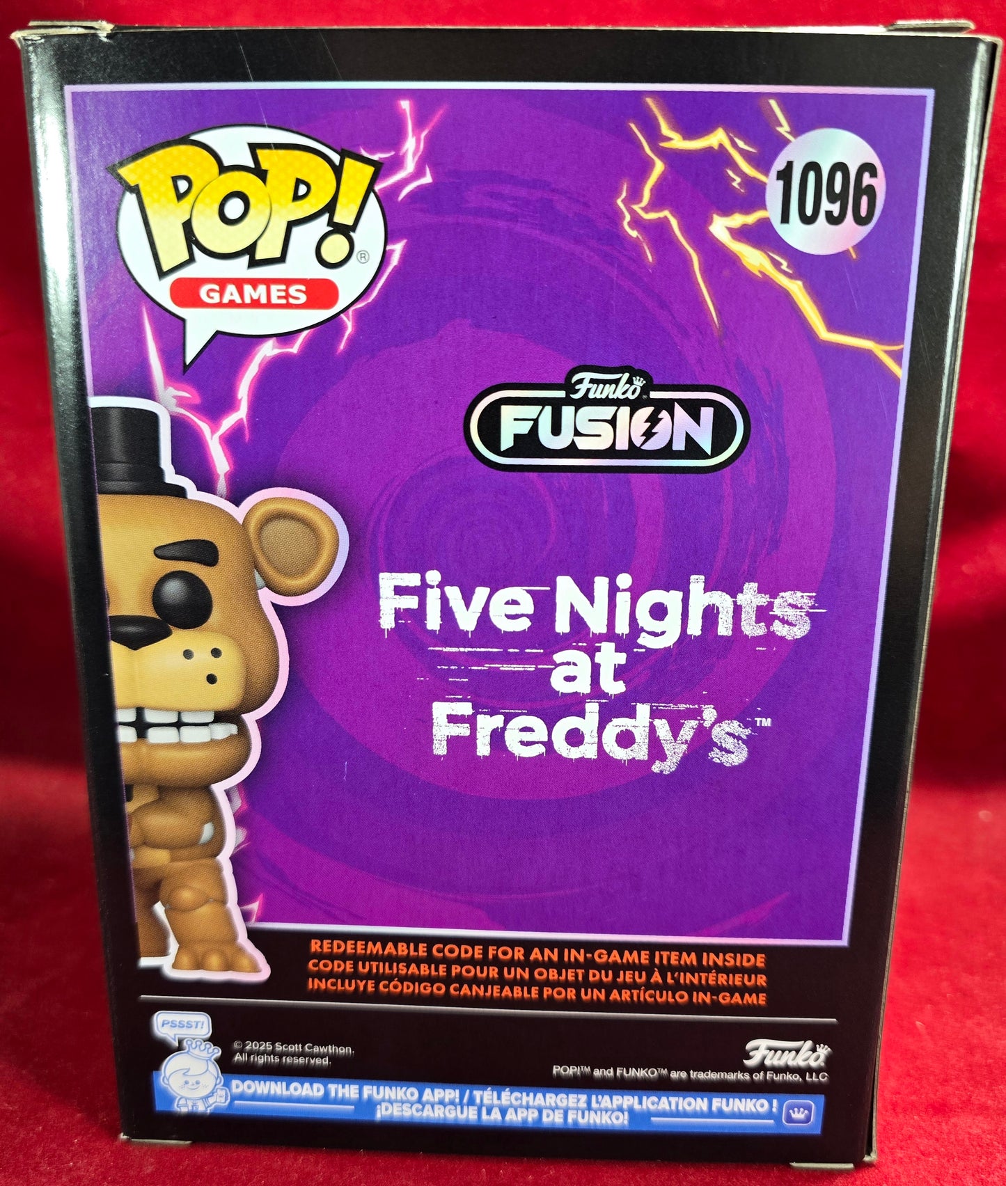 Freddy Fazbear With Pizza Launcher Funko #1096 (Nib)
With pop protector