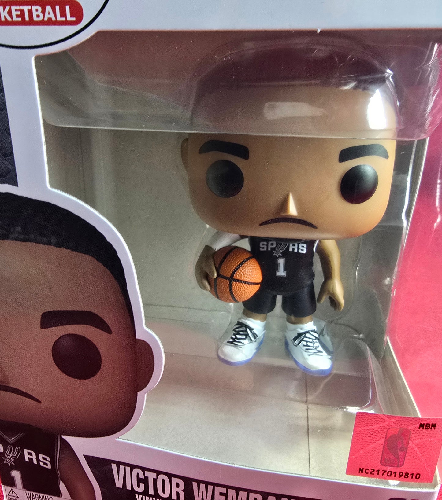Victor Wembanyama funko # 174 (nib) With pop protector