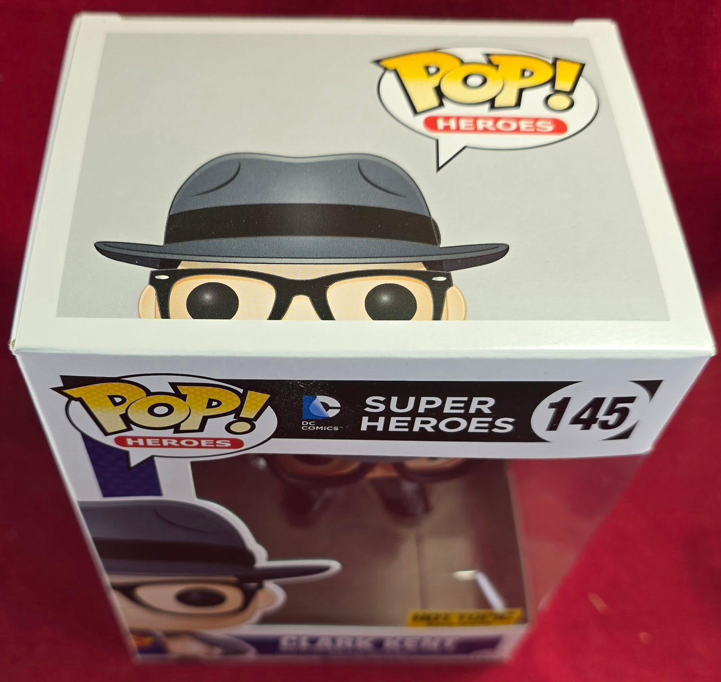 Clark Kent Hot Topic Exclusive funko # 145 (nib) With pop protector