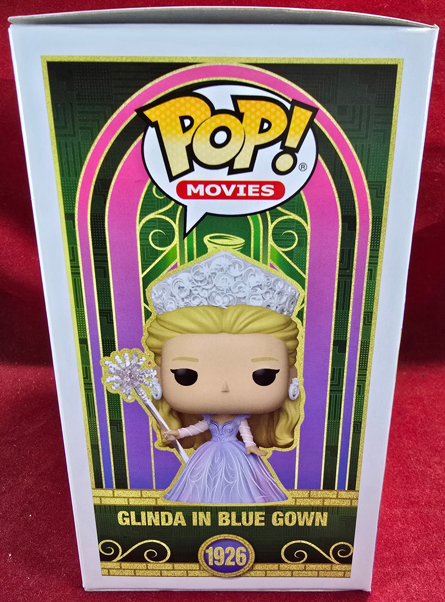 Glinda in blue gown funko # 1926 (nib) with pop protector