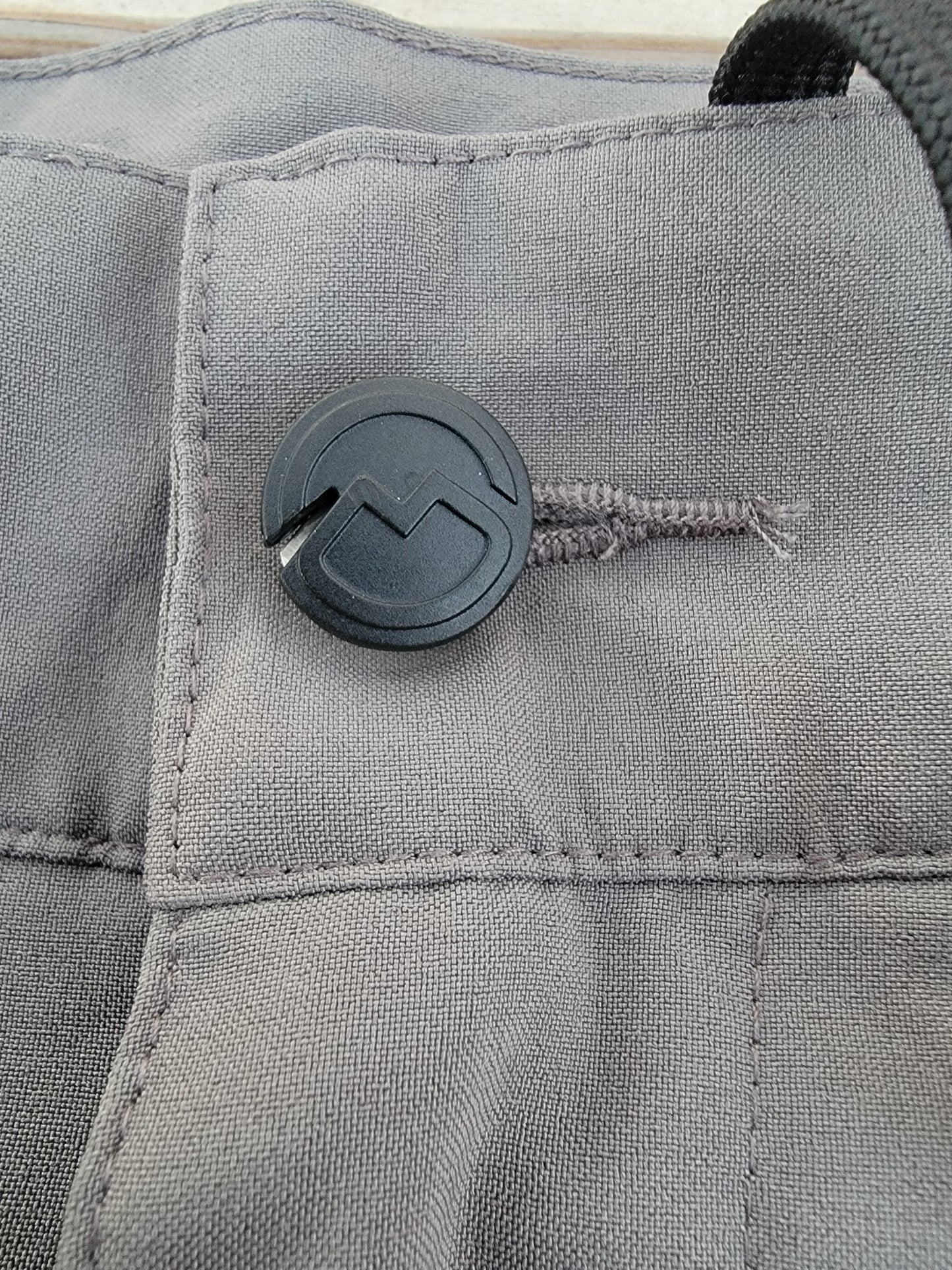 Magellan outdoors fish gear shorts